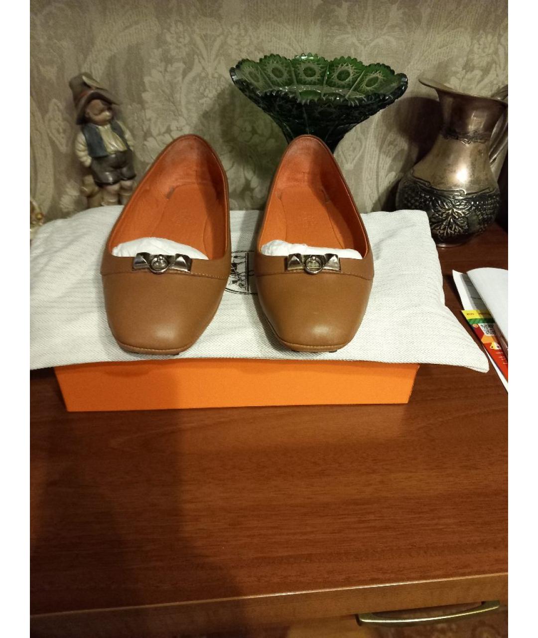 HERMES Коричневые кожаные балетки, фото 2