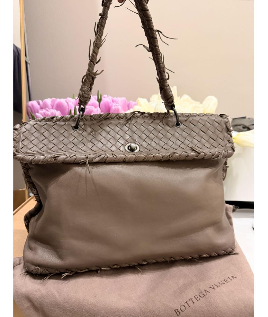 BOTTEGA VENETA Коричневая кожаная сумка тоут, фото 3