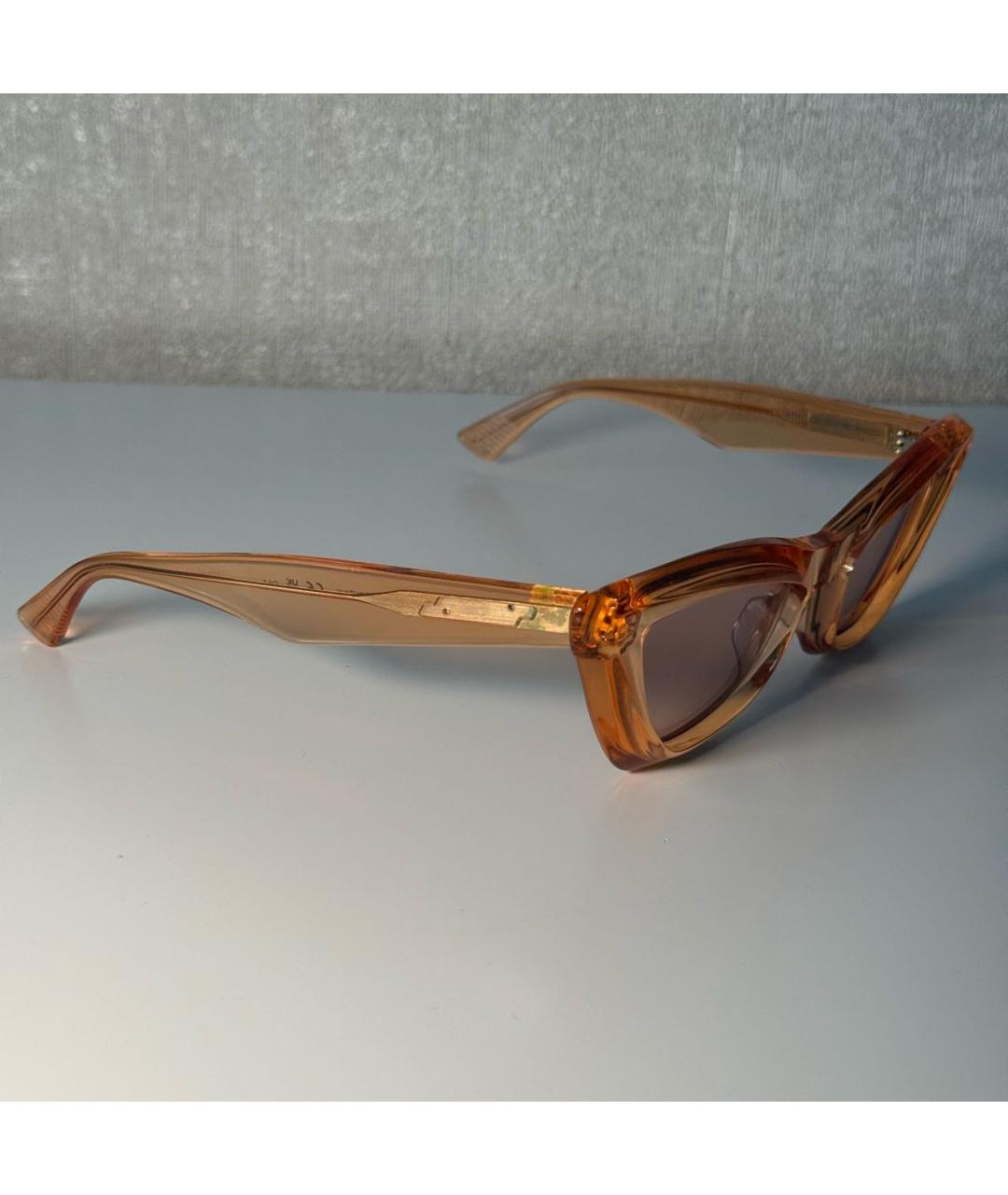 BOTTEGA VENETA Оранжевое пластиковые солнцезащитные очки, фото 2