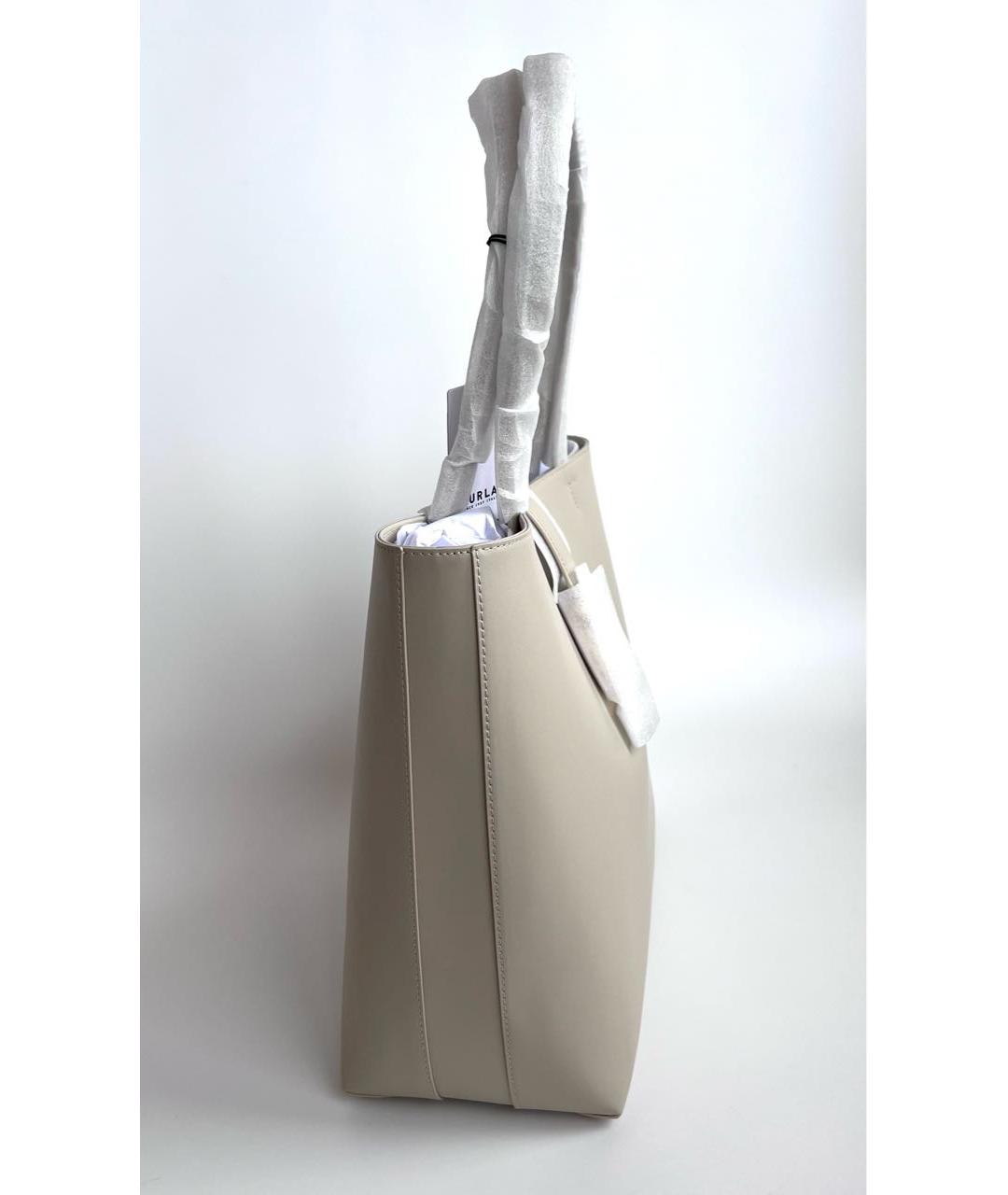 FURLA Бежевая кожаная сумка с короткими ручками, фото 2