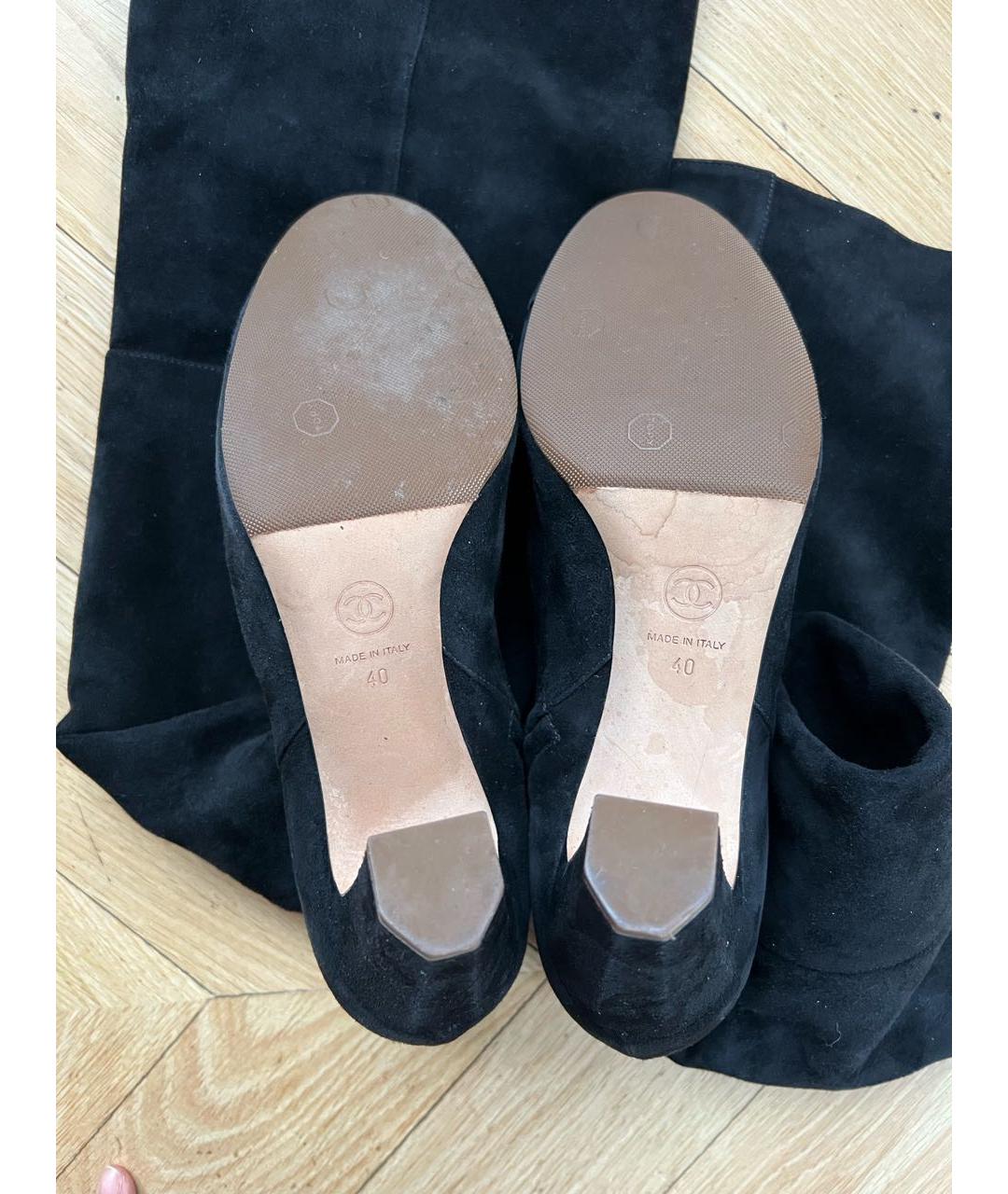 CHANEL Черные замшевые ботфорты, фото 5