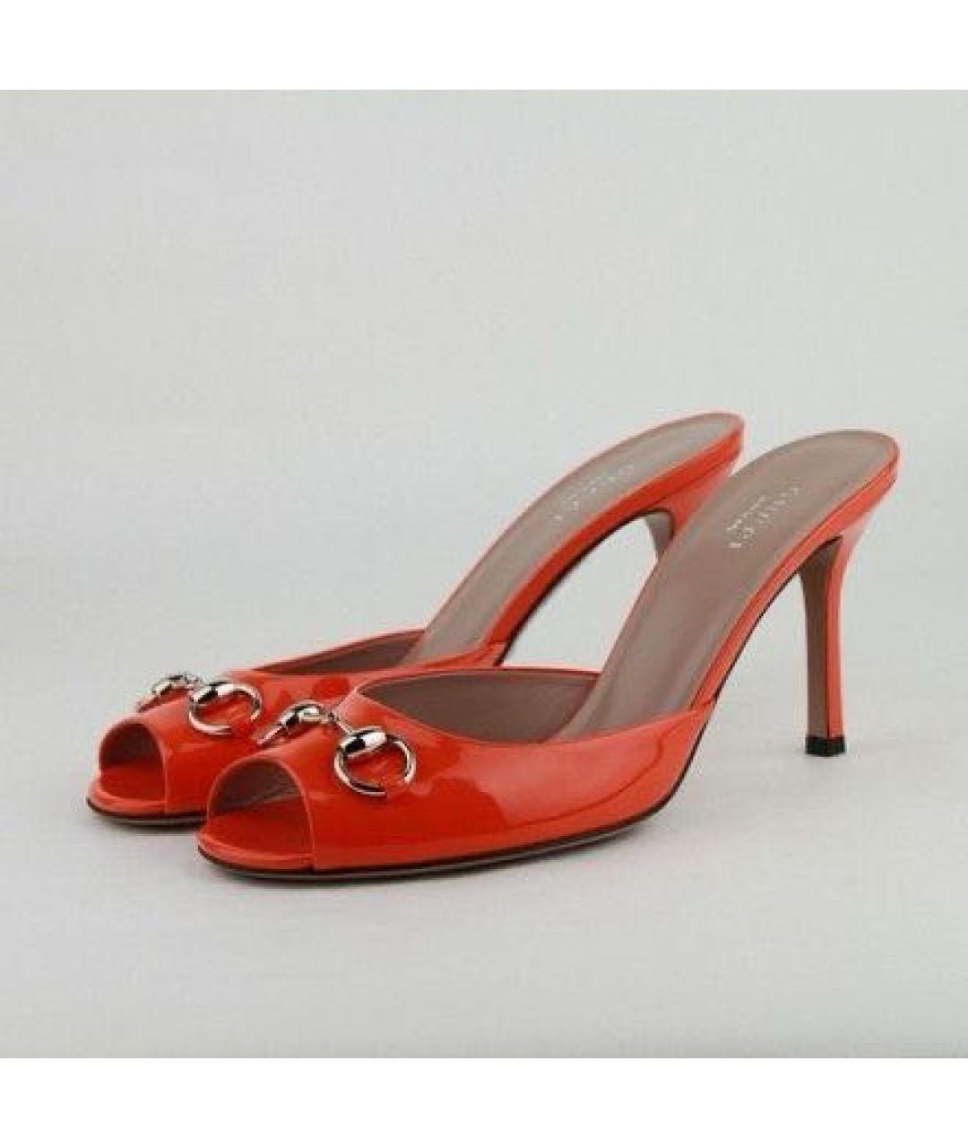 GUCCI Оранжевое мюли из лакированной кожи, фото 2