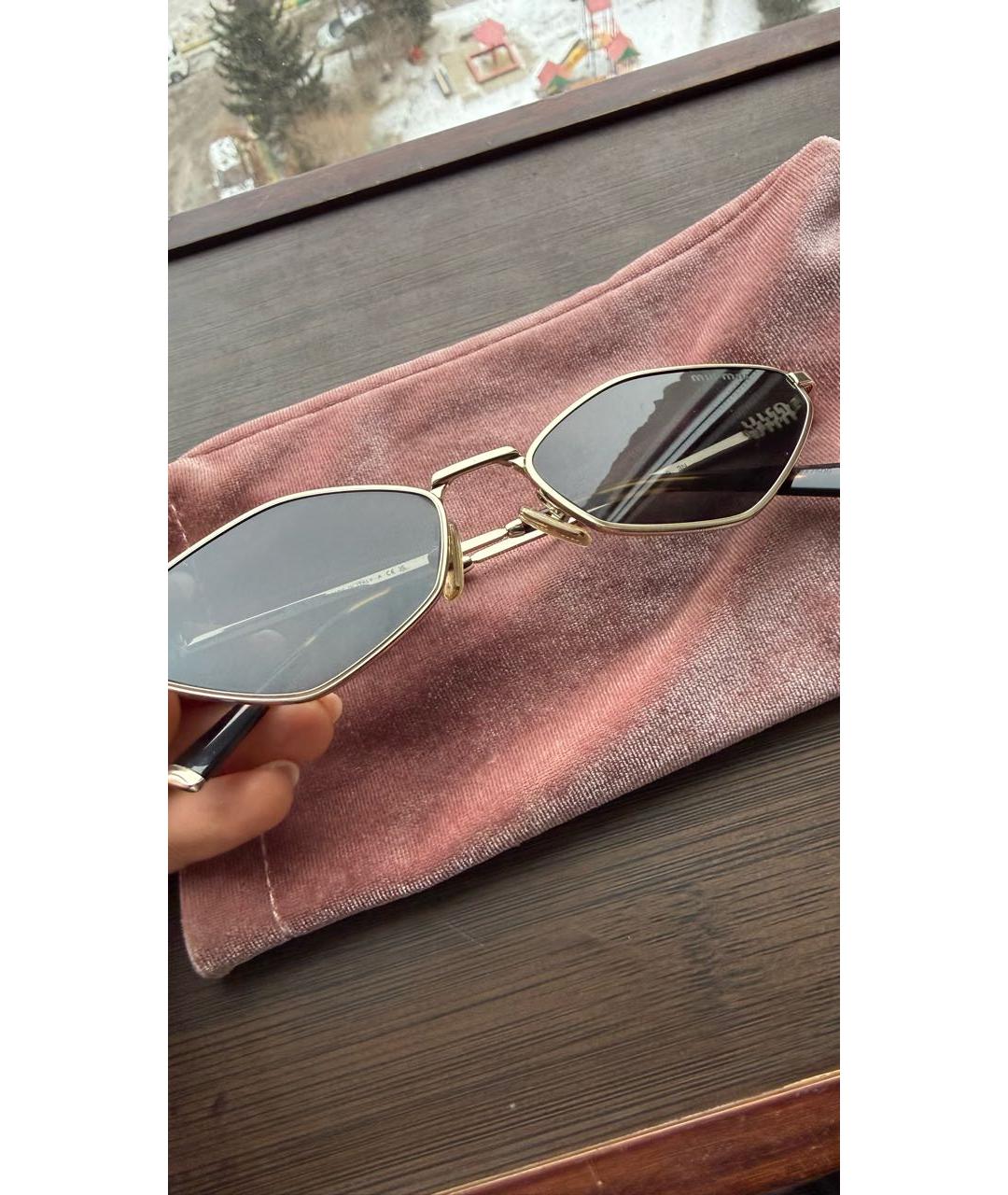 MIU MIU Коричневые металлические солнцезащитные очки, фото 3