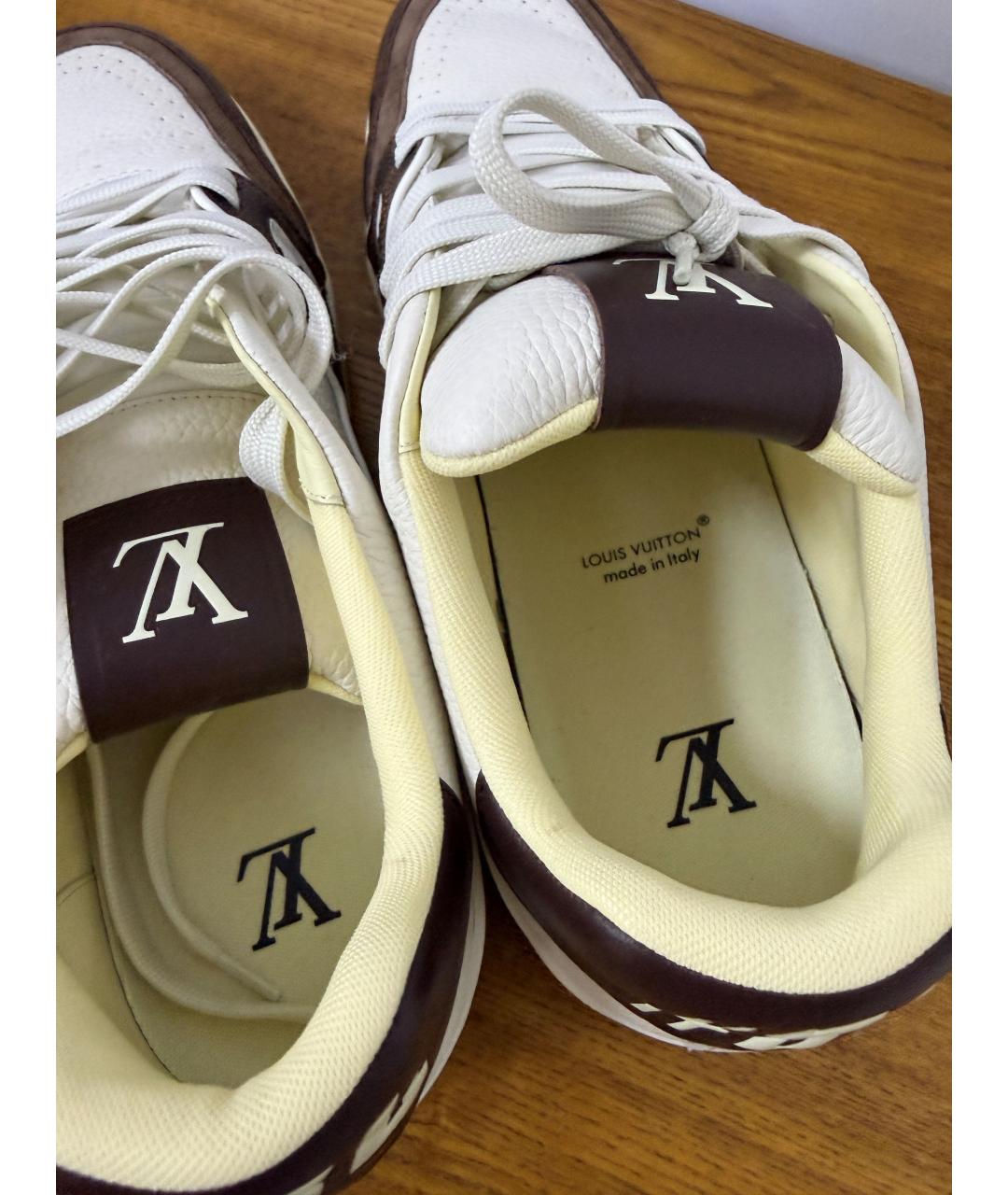 LOUIS VUITTON Белые кожаные низкие кроссовки / кеды, фото 3