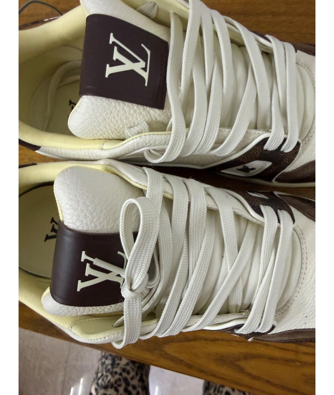 LOUIS VUITTON Белые кожаные низкие кроссовки / кеды, фото 4