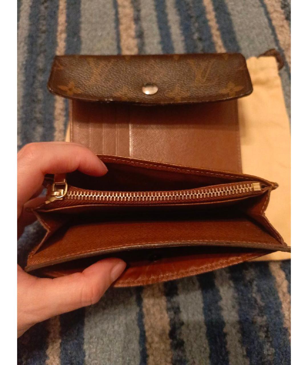 LOUIS VUITTON Коричневый кошелек, фото 5