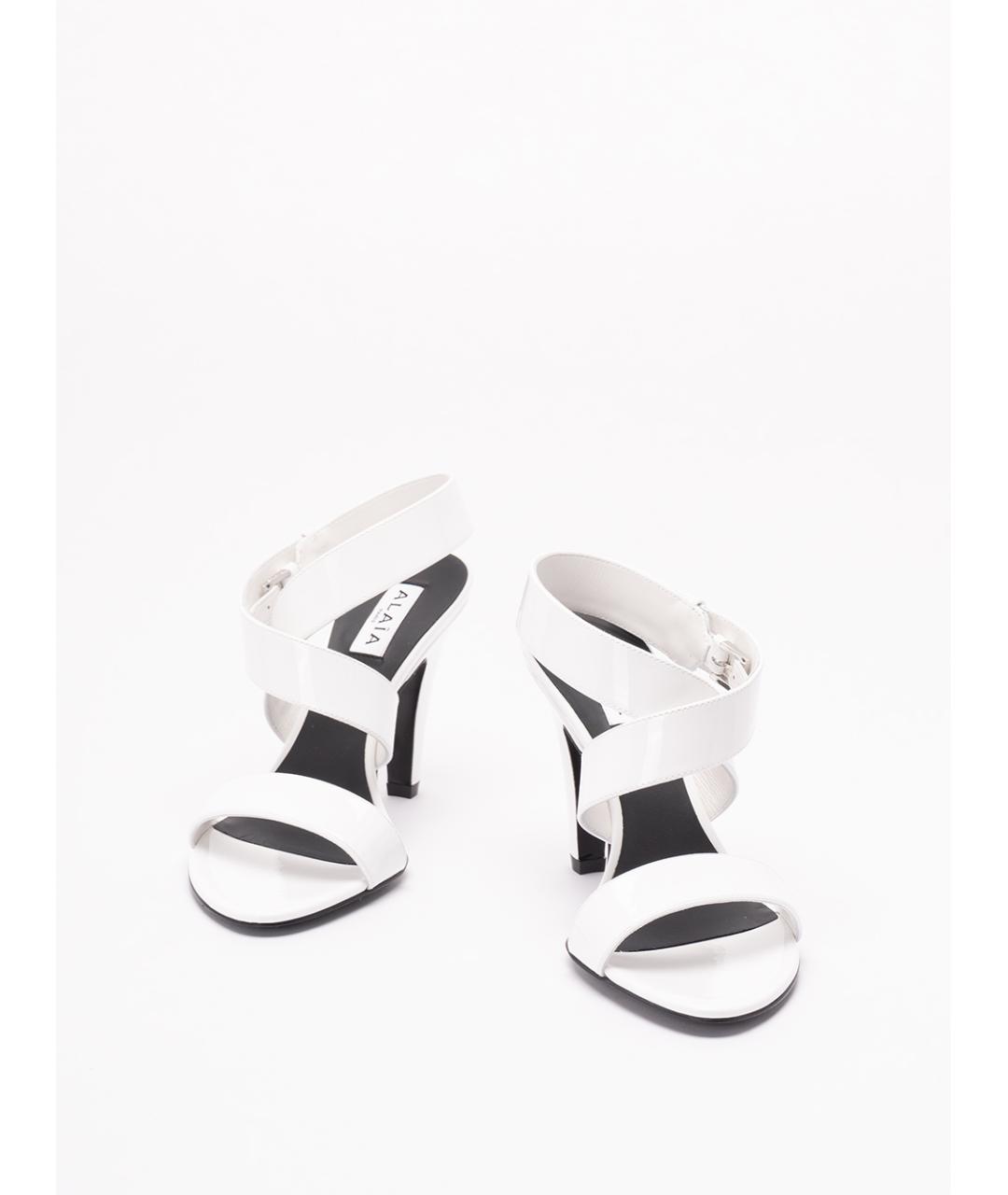 ALAIA Белые кожаные босоножки, фото 2