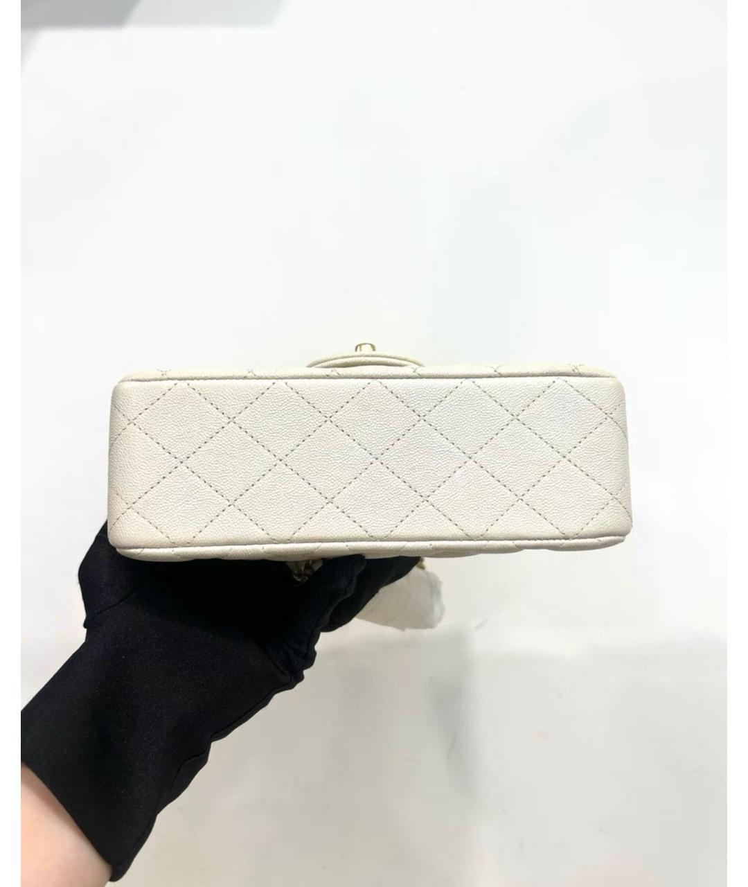CHANEL Белая кожаная сумка через плечо, фото 5