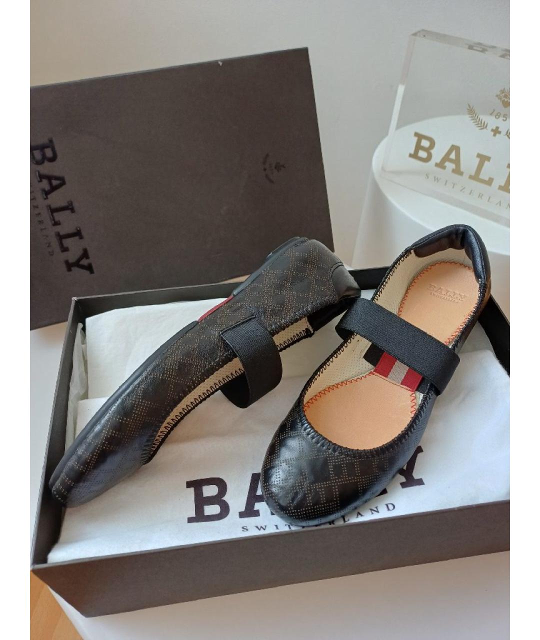 BALLY Черные кожаные балетки, фото 3