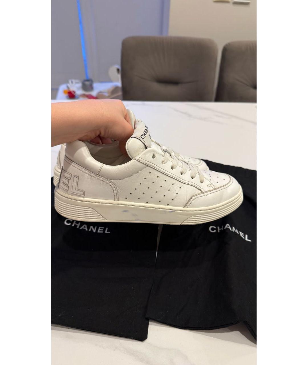 CHANEL Белые кожаные кеды, фото 5