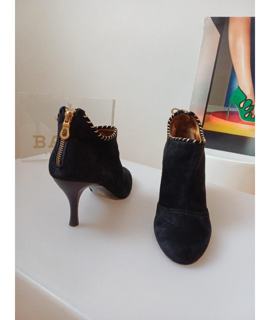 BALLY Черные замшевые ботильоны, фото 5
