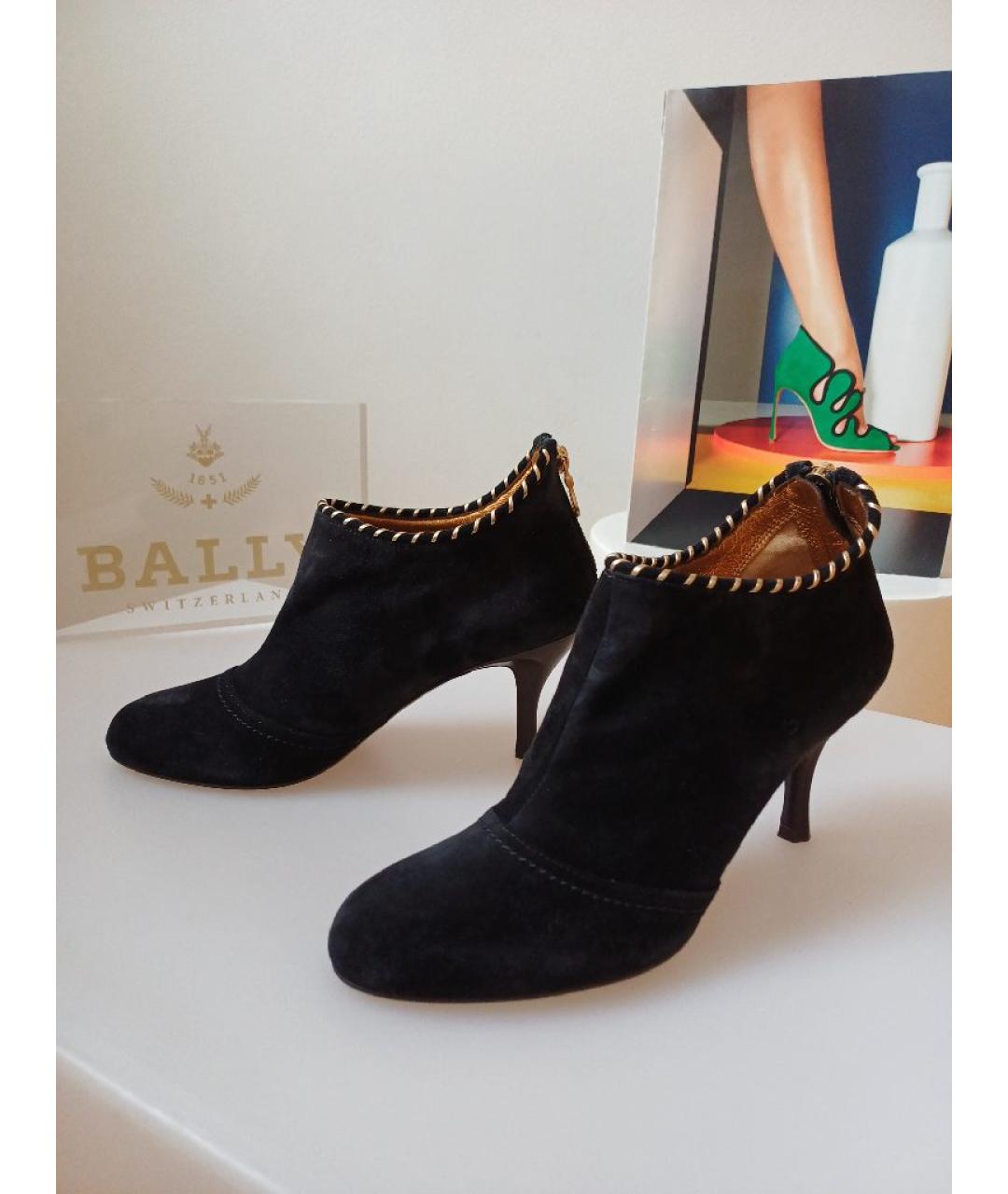 BALLY Черные замшевые ботильоны, фото 7