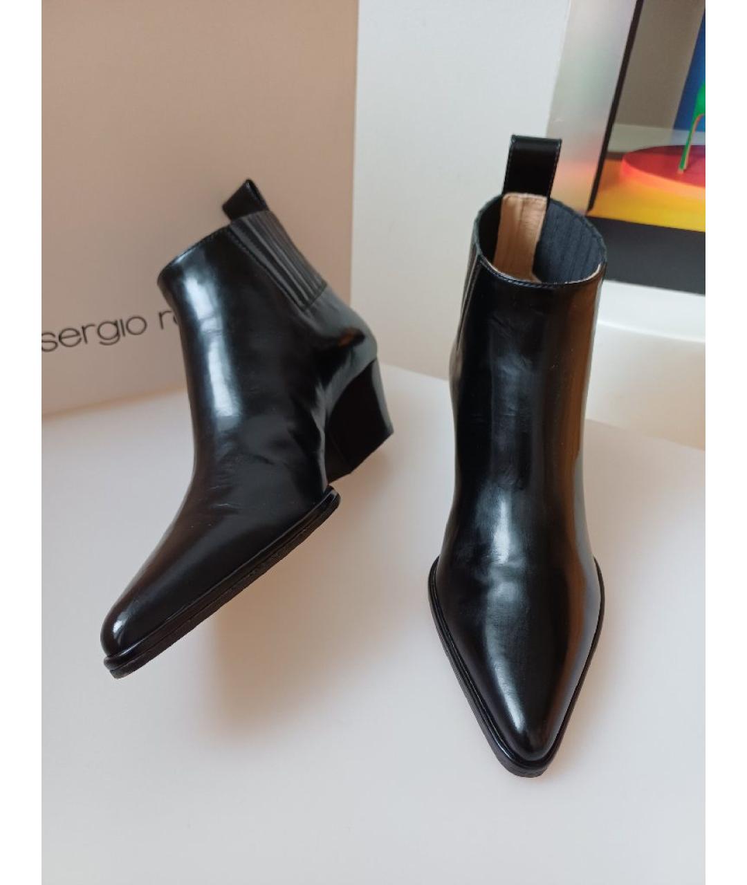 SERGIO ROSSI Черные ботильоны из лакированной кожи, фото 3