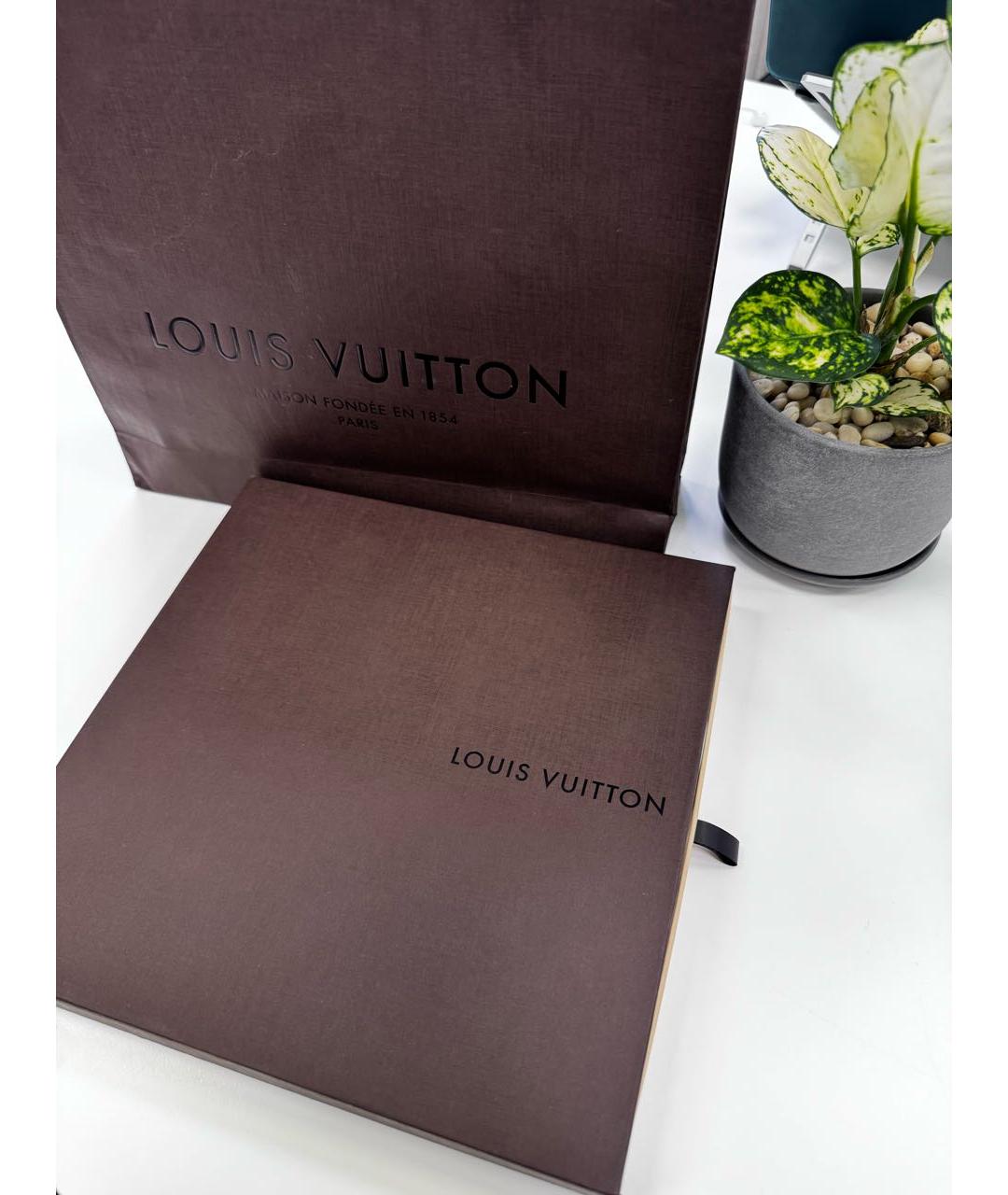 LOUIS VUITTON Антрацитовый шелковый платок, фото 5