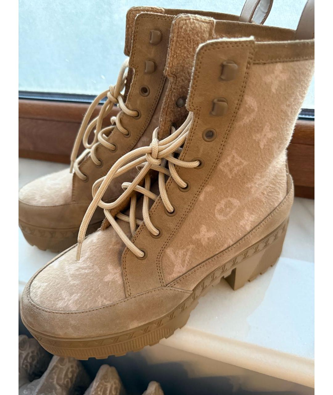 LOUIS VUITTON Бежевые замшевые ботинки, фото 8