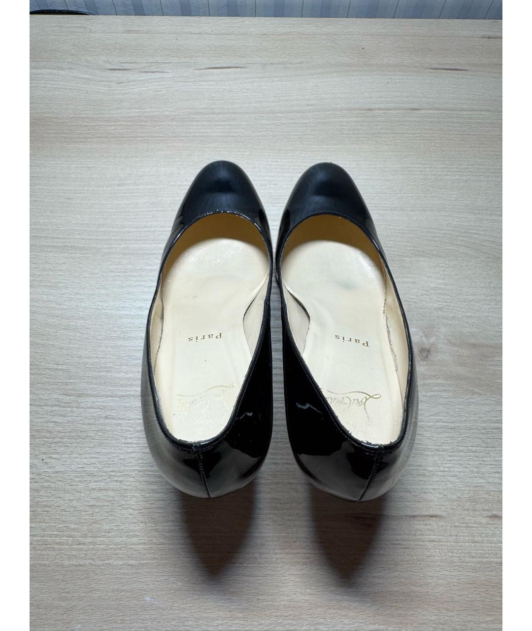 CHRISTIAN LOUBOUTIN Черные туфли из лакированной кожи, фото 3