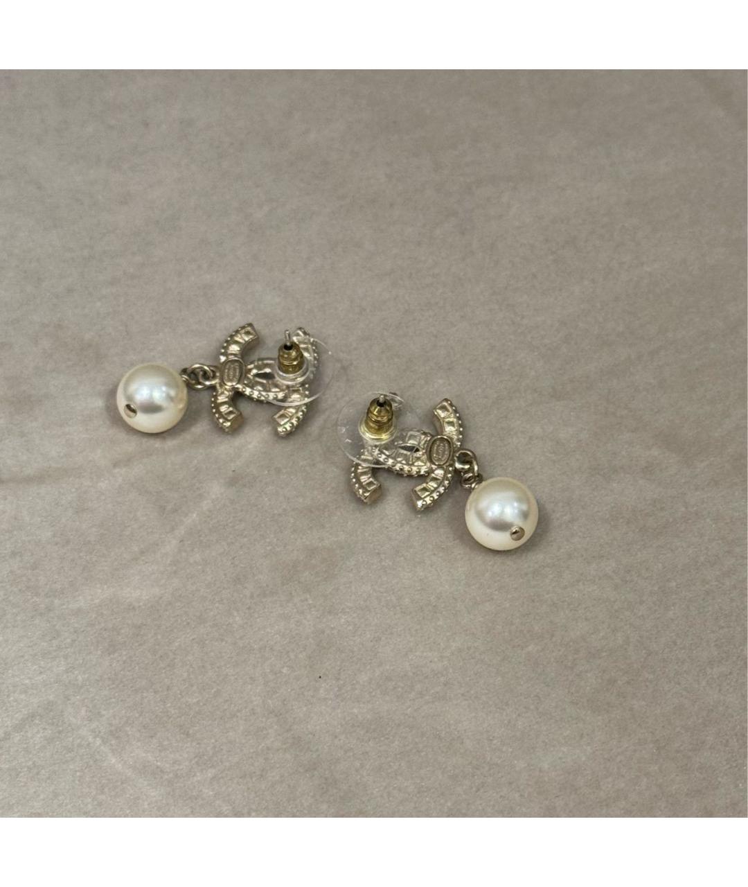 CHANEL Золотые металлические серьги, фото 2