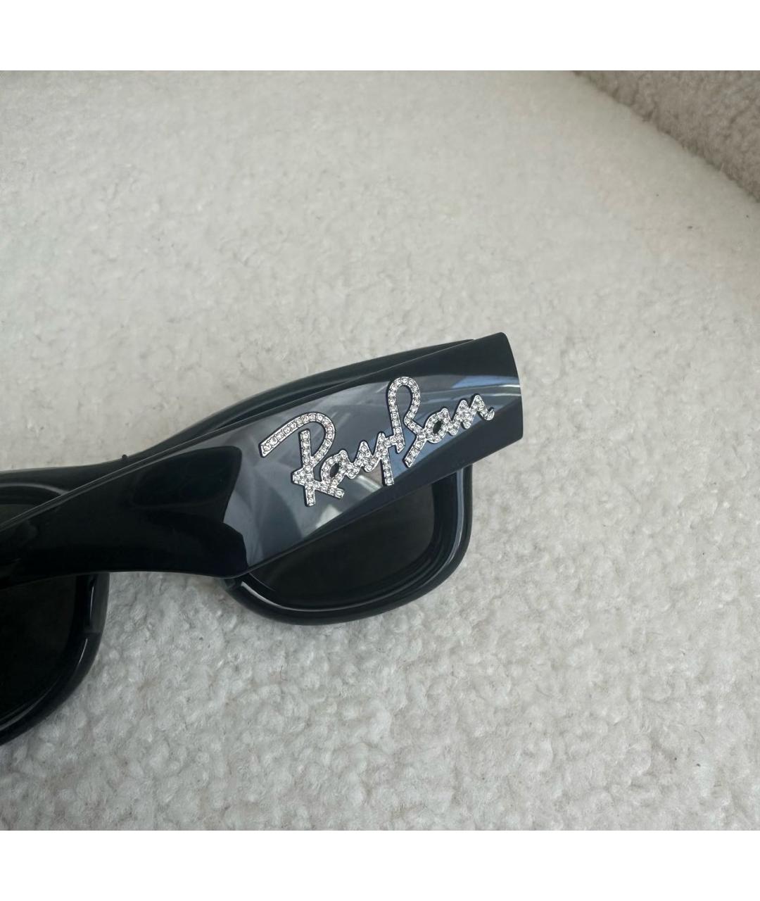 RAY BAN Черные пластиковые солнцезащитные очки, фото 3