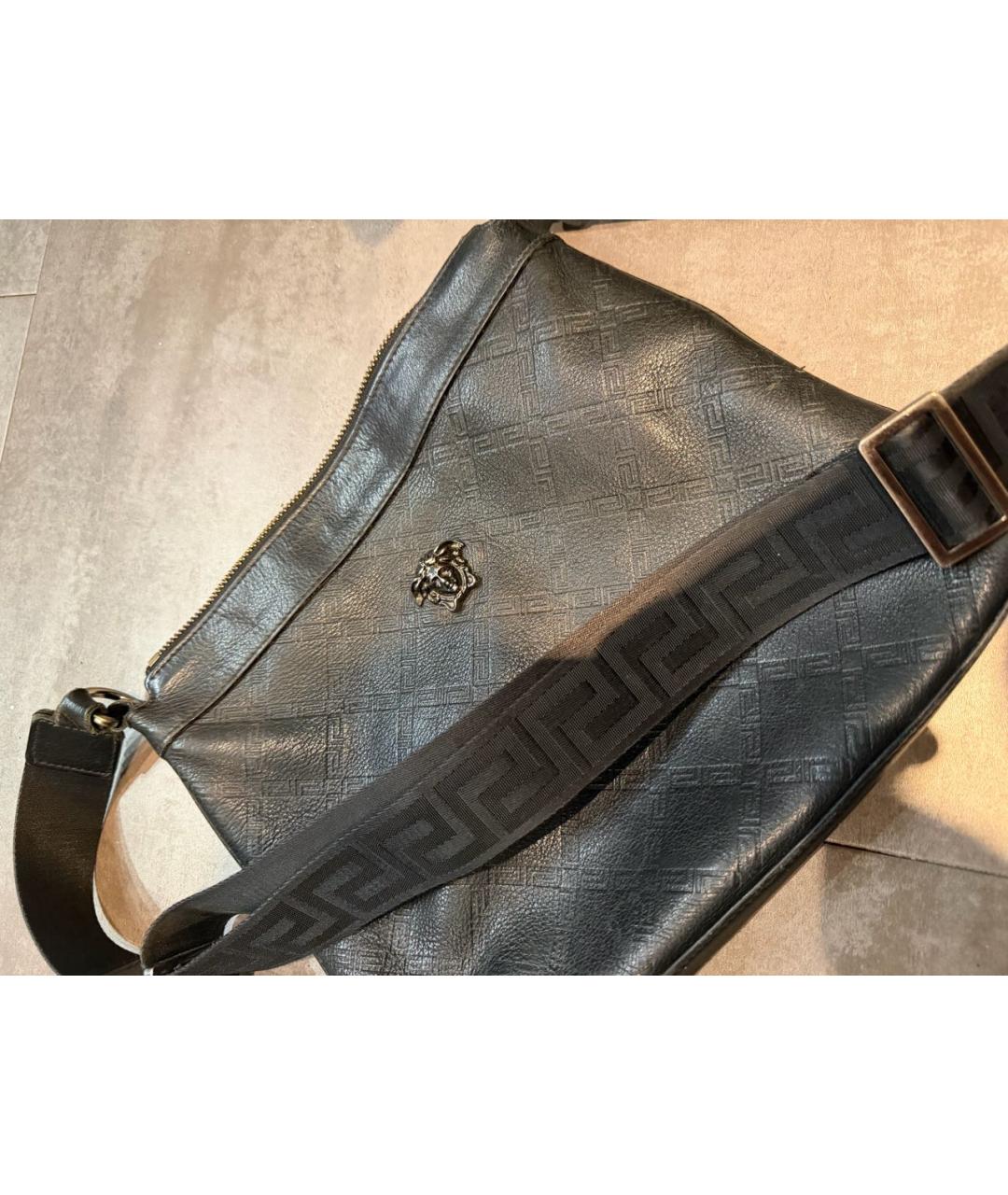 VERSACE Черная кожаная сумка на плечо, фото 2