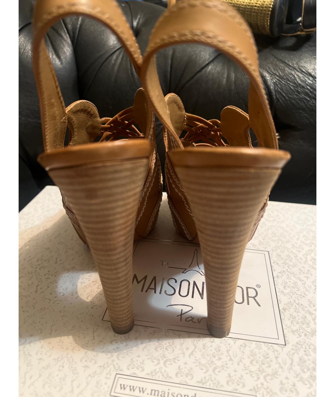 ALAIA Коричневые кожаные босоножки, фото 4