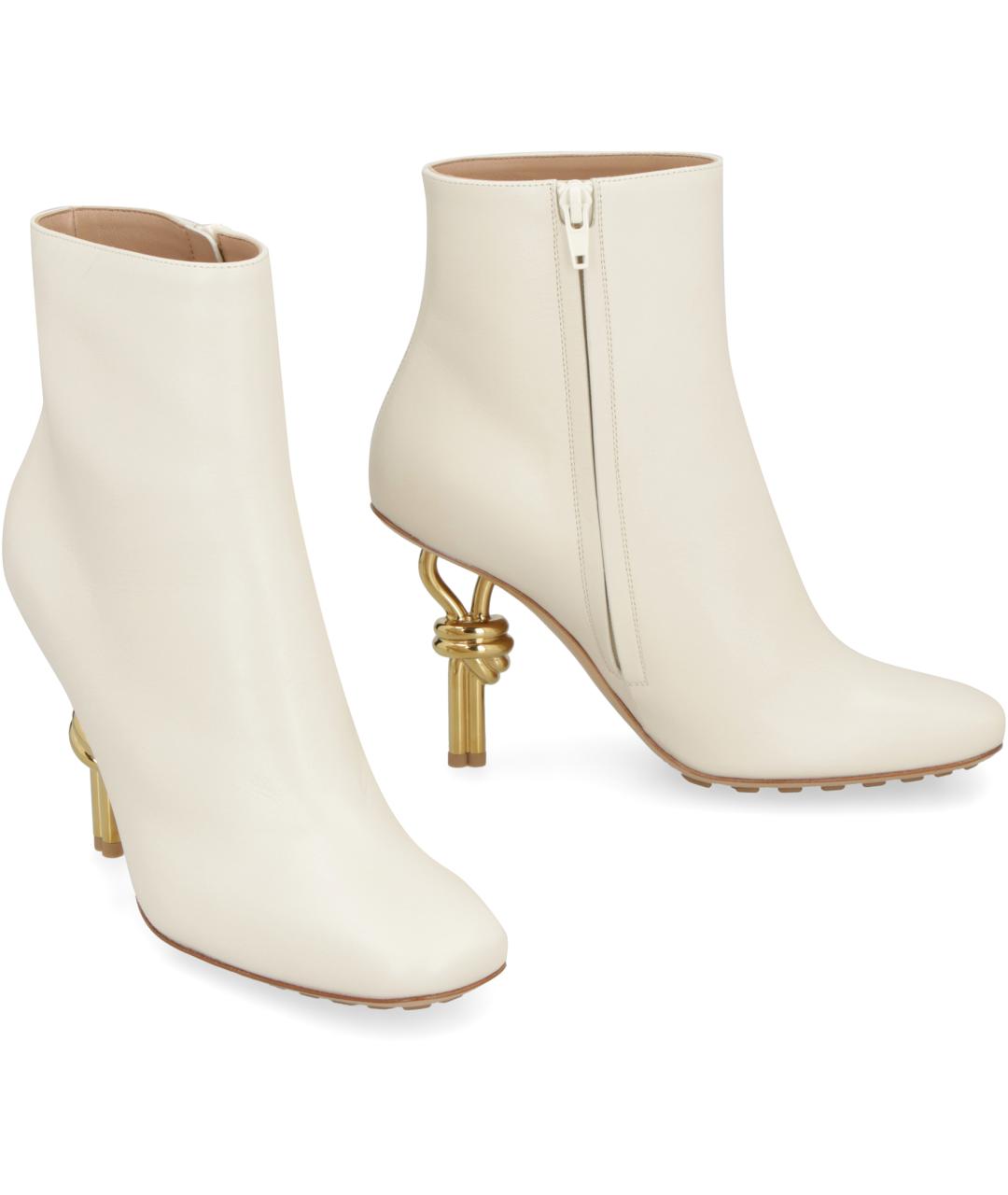 BOTTEGA VENETA Белые кожаные ботильоны, фото 3