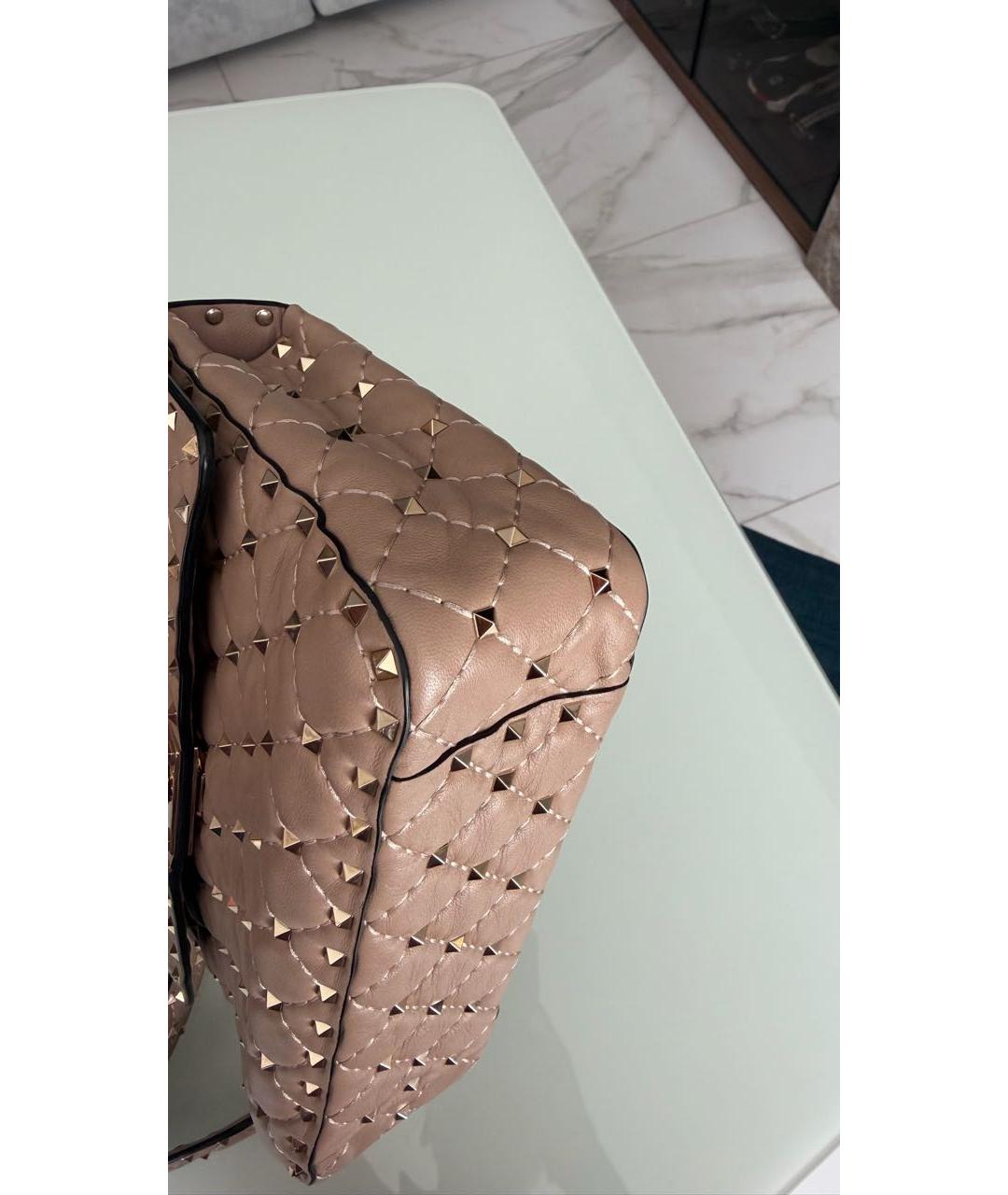 VALENTINO Бежевая кожаная сумка через плечо, фото 6