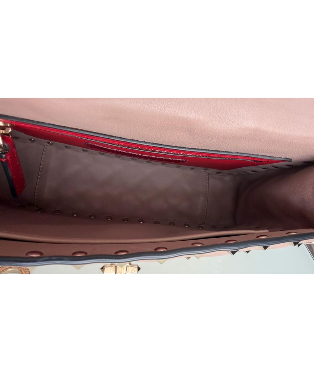 VALENTINO Бежевая кожаная сумка через плечо, фото 5