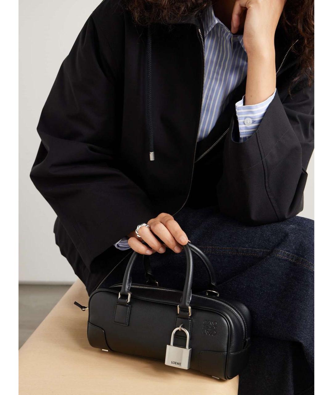 LOEWE Черная кожаная сумка с короткими ручками, фото 2