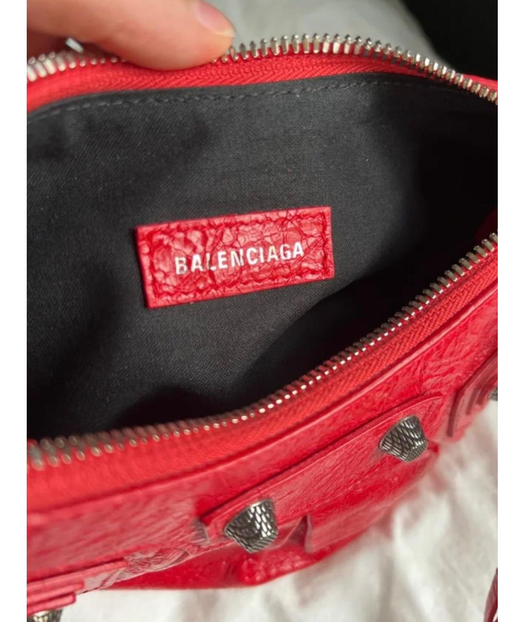 BALENCIAGA Красная кожаная сумка через плечо, фото 2