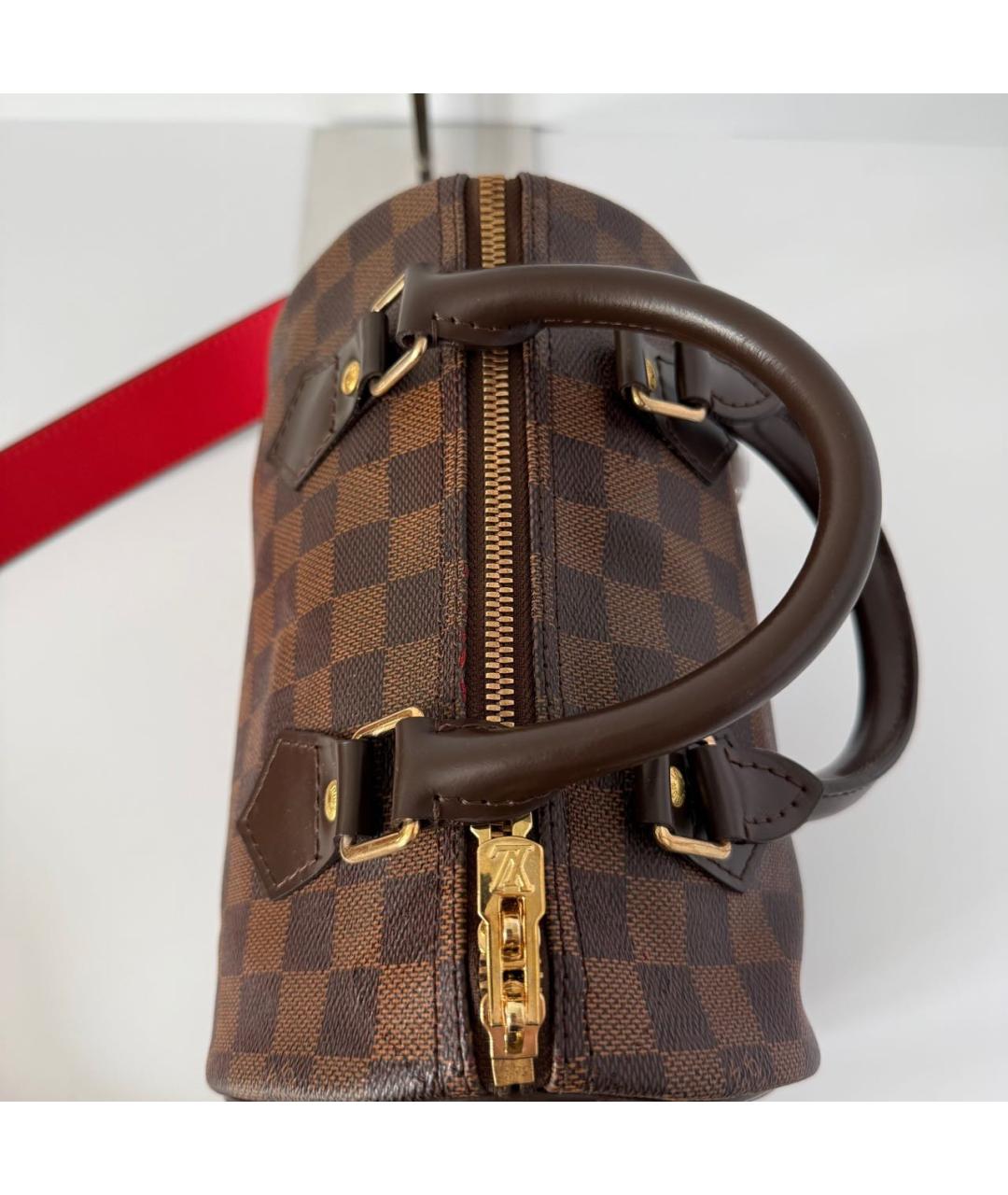 LOUIS VUITTON Коричневая кожаная сумка с короткими ручками, фото 4