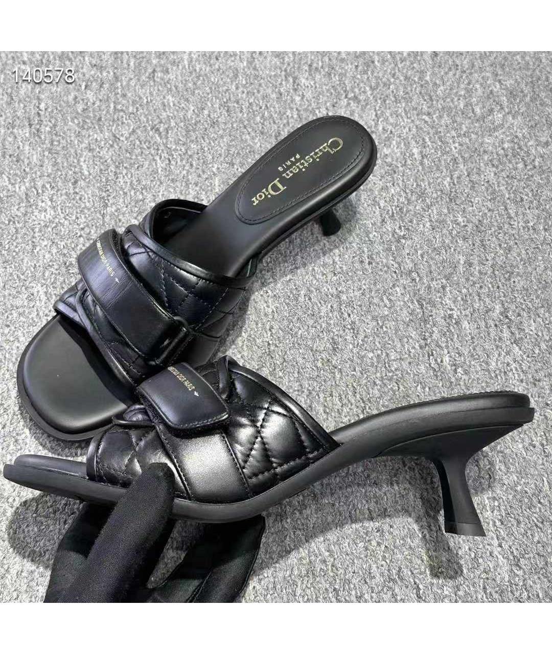 CHRISTIAN DIOR Черные кожаные босоножки, фото 6