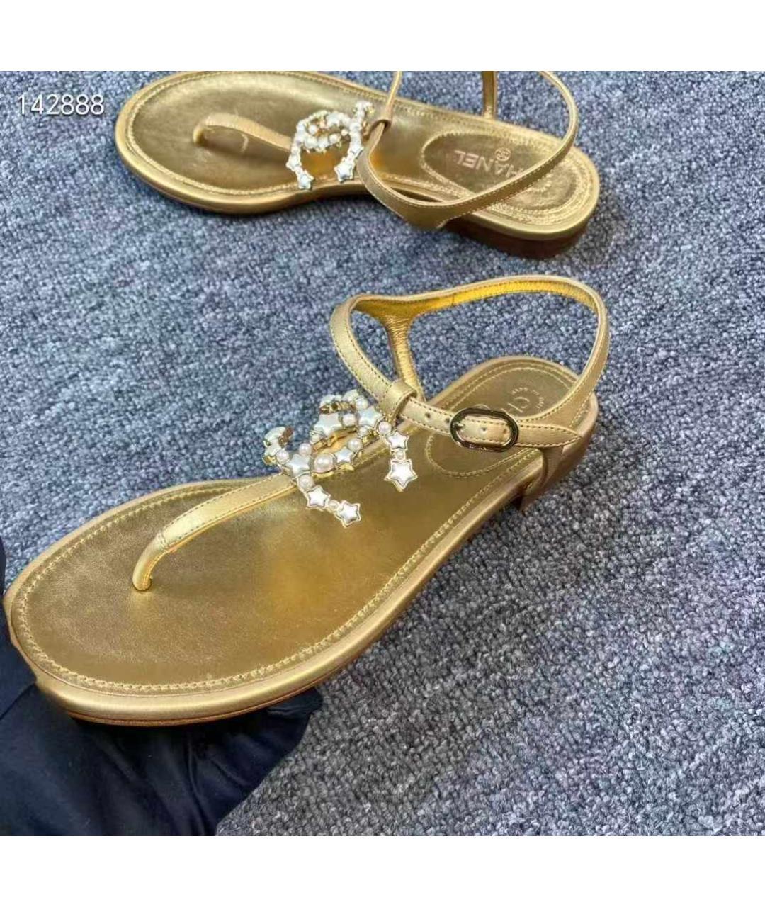 CHRISTIAN DIOR Золотые кожаные босоножки, фото 3