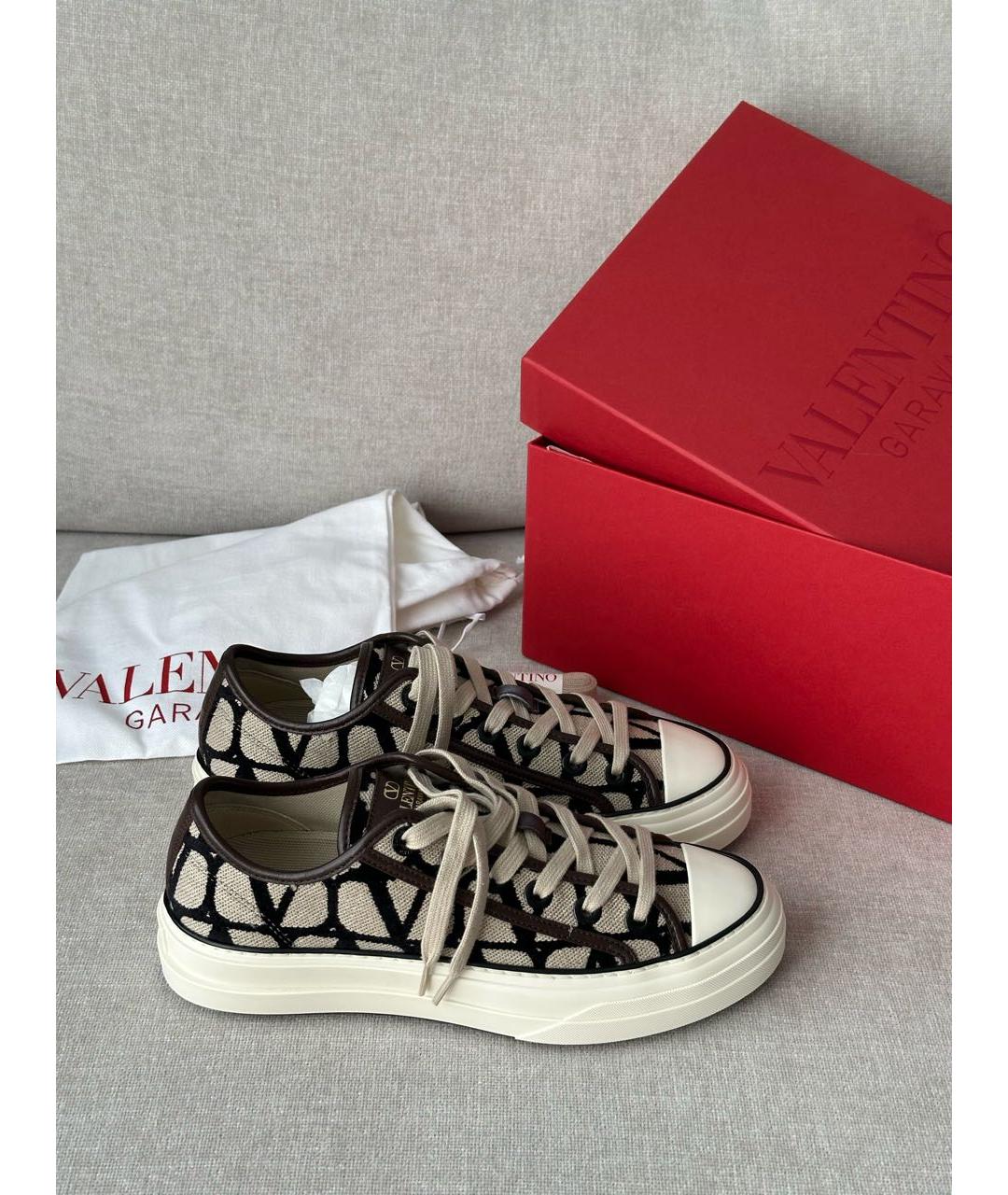 VALENTINO Бежевые текстильные кеды, фото 2