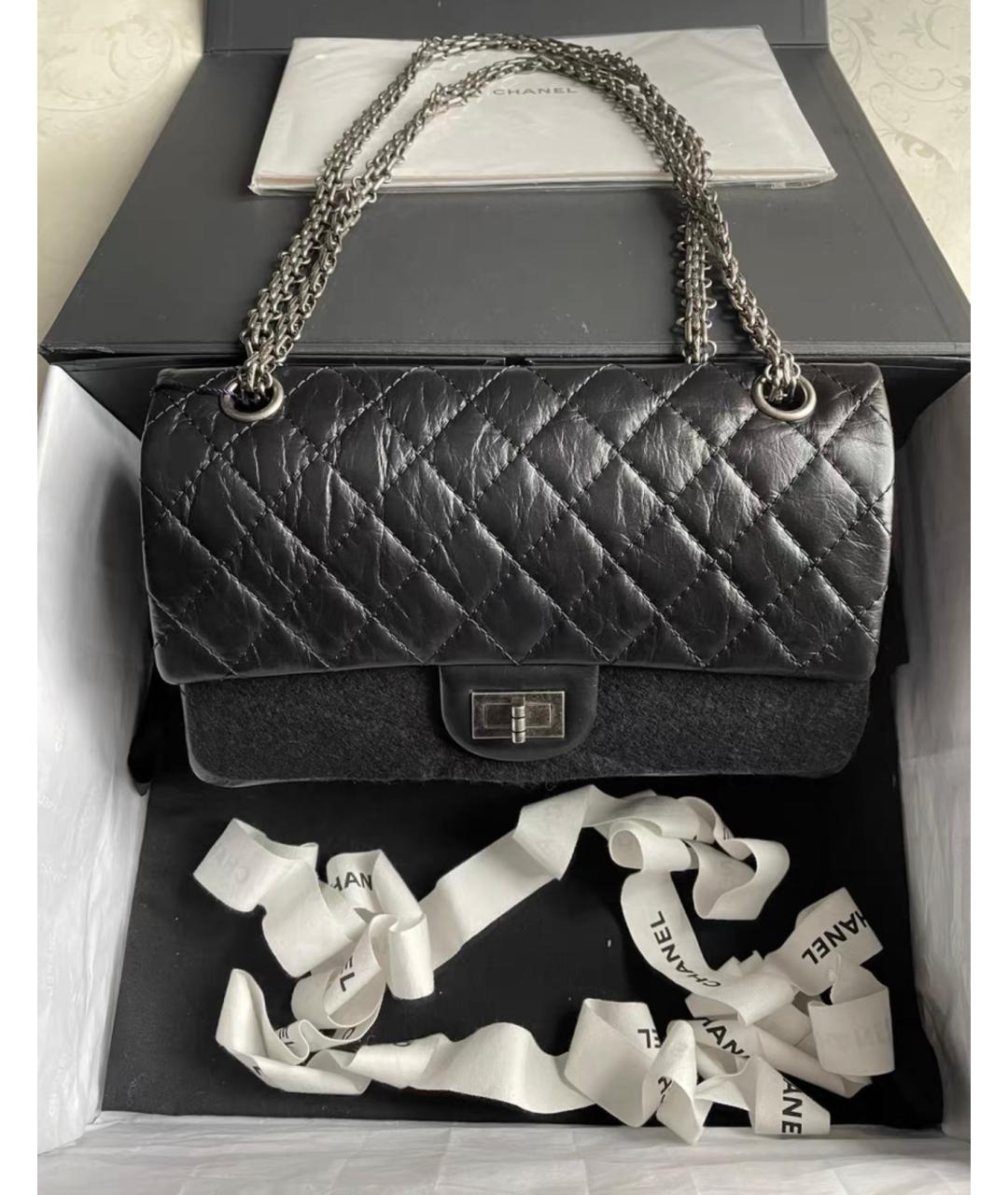 CHANEL Черная кожаная сумка через плечо, фото 2
