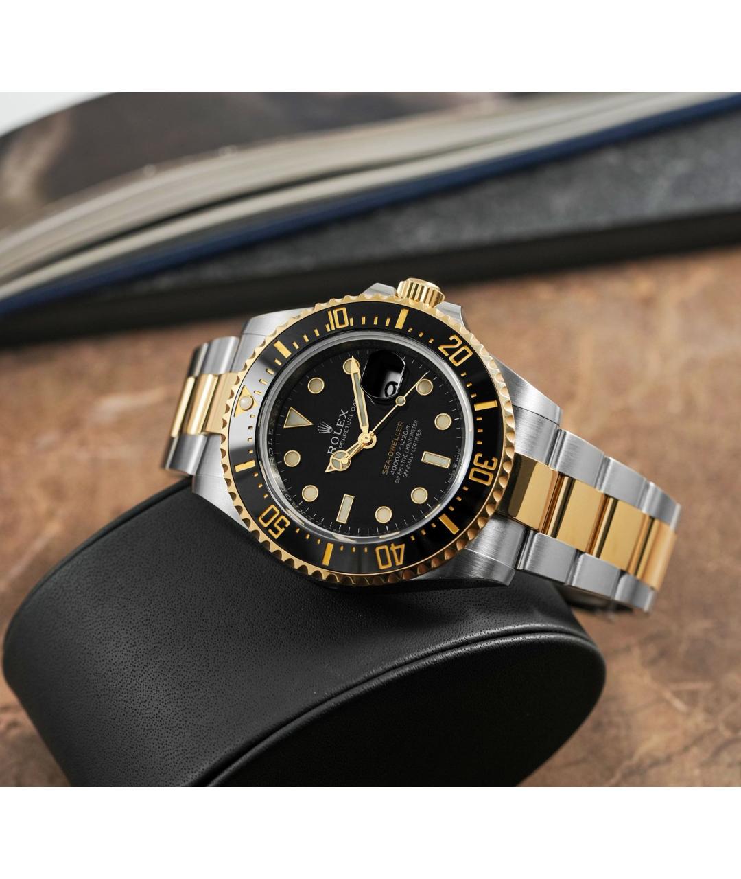 ROLEX Черные часы из желтого золота, фото 3