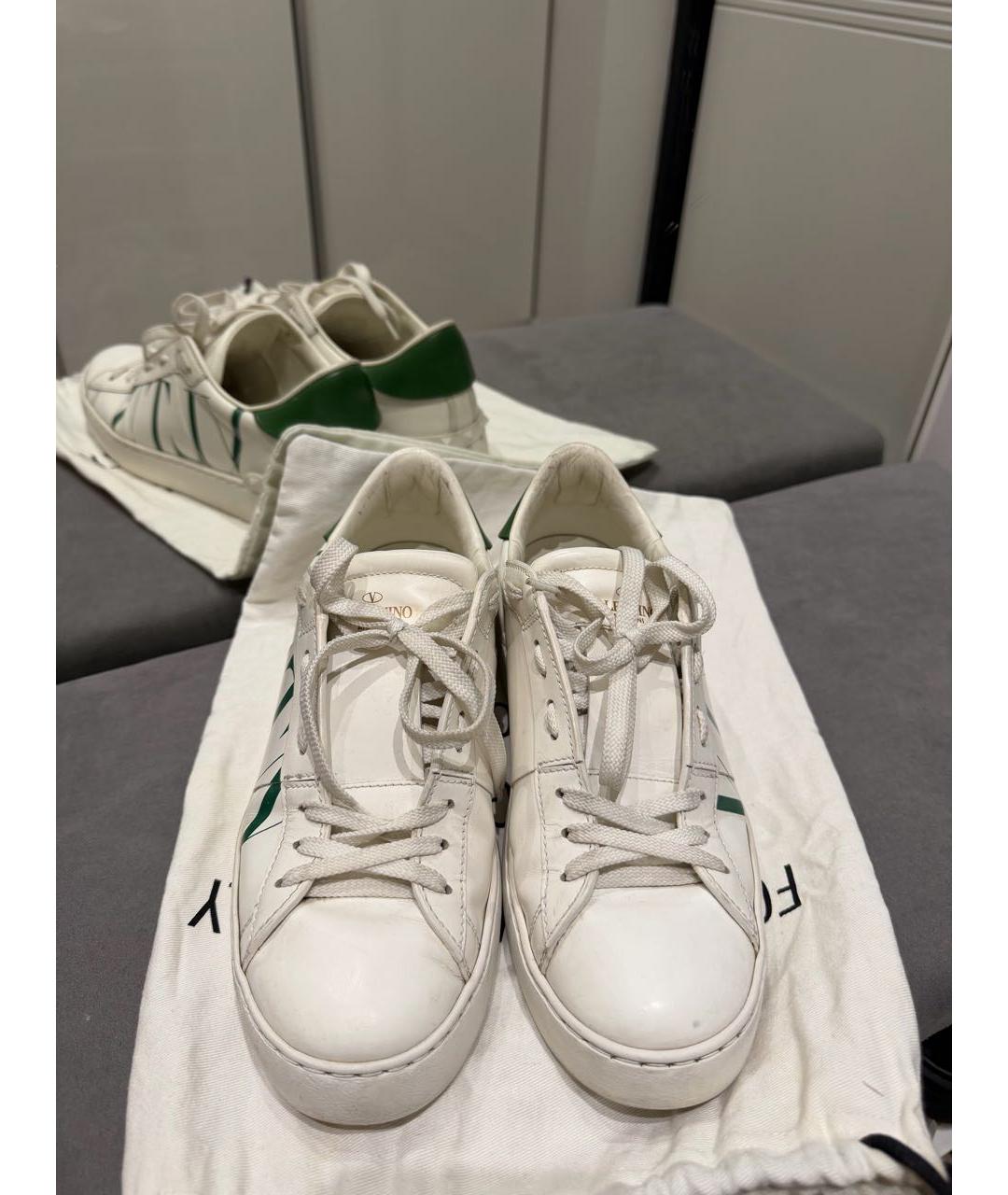 VALENTINO Белые кроссовки из искусственной кожи, фото 2