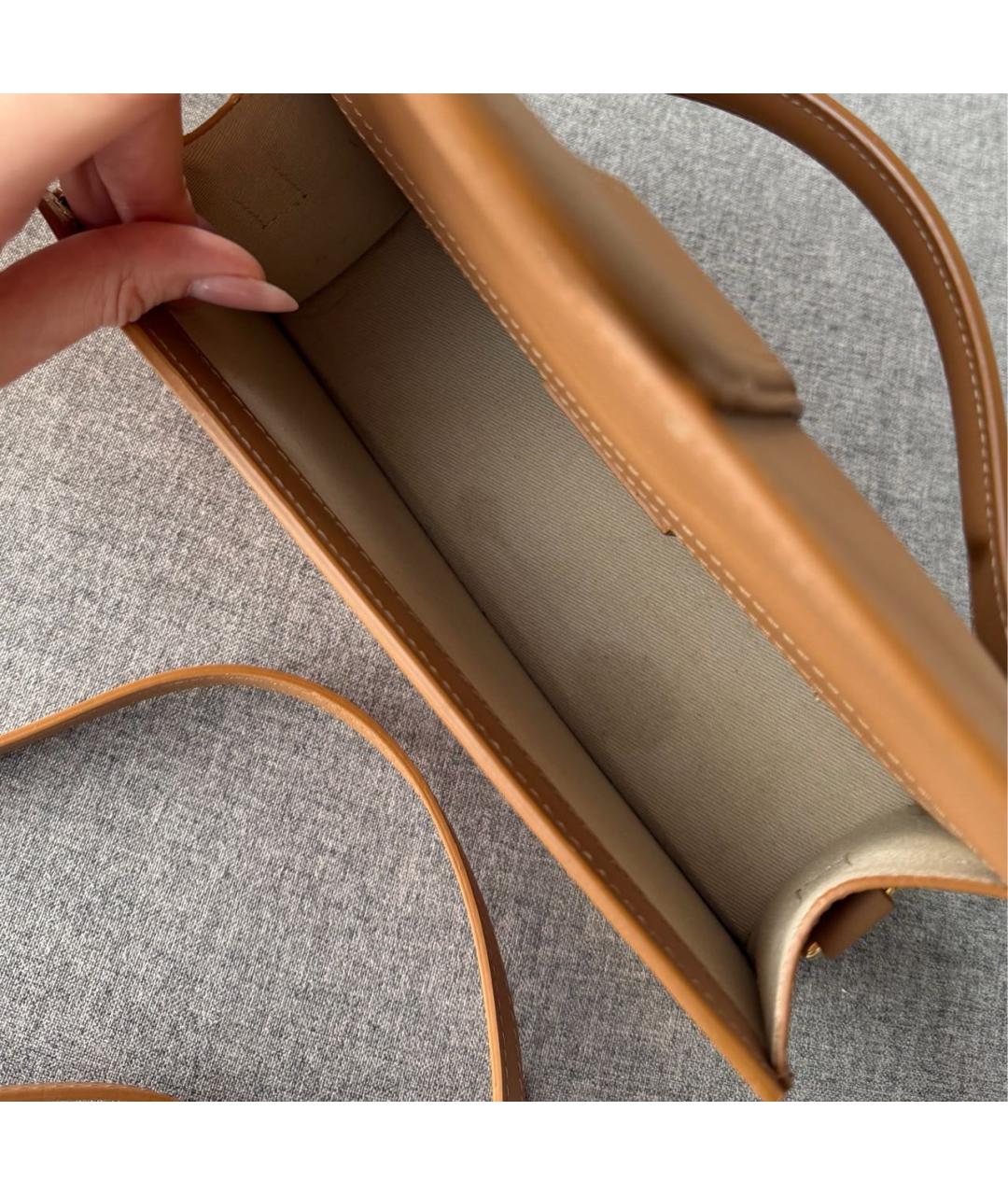 JACQUEMUS Коричневая кожаная сумка с короткими ручками, фото 7