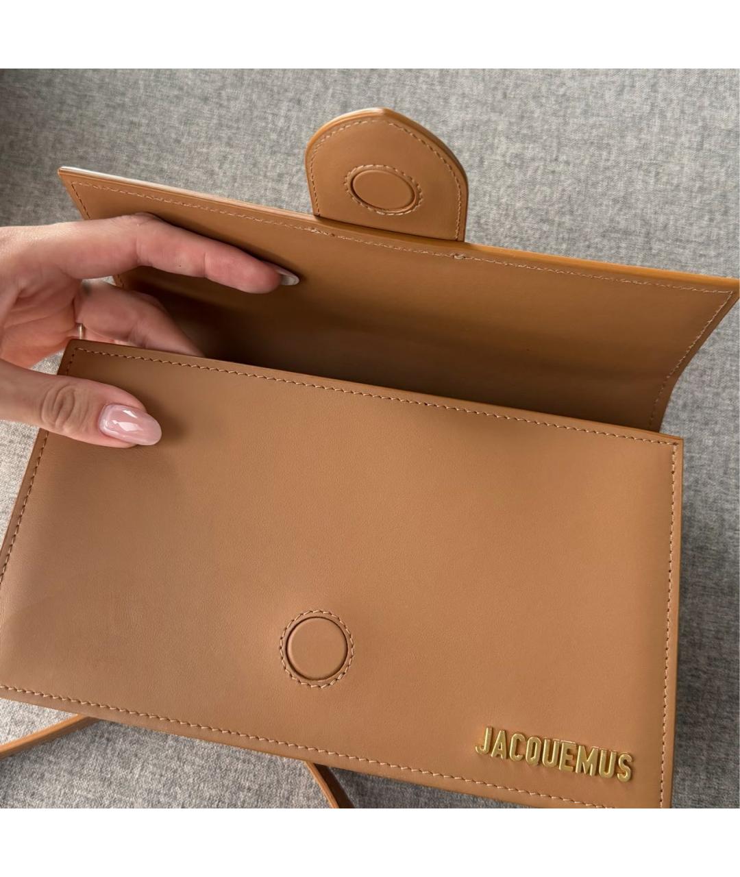 JACQUEMUS Коричневая кожаная сумка с короткими ручками, фото 5