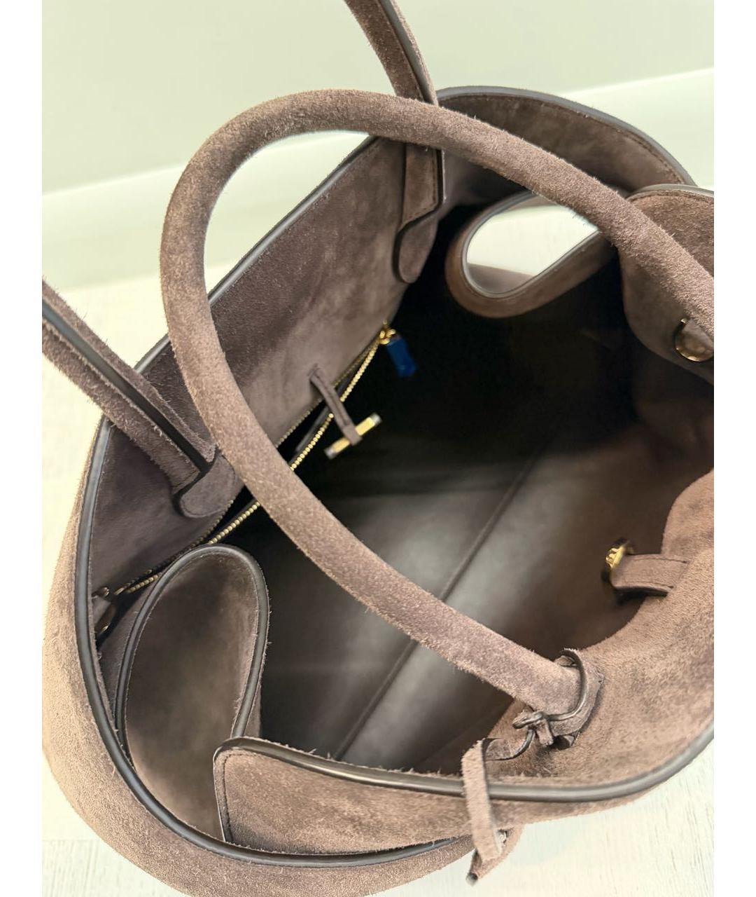 FERRAGAMO Коричневая замшевая сумка тоут, фото 4