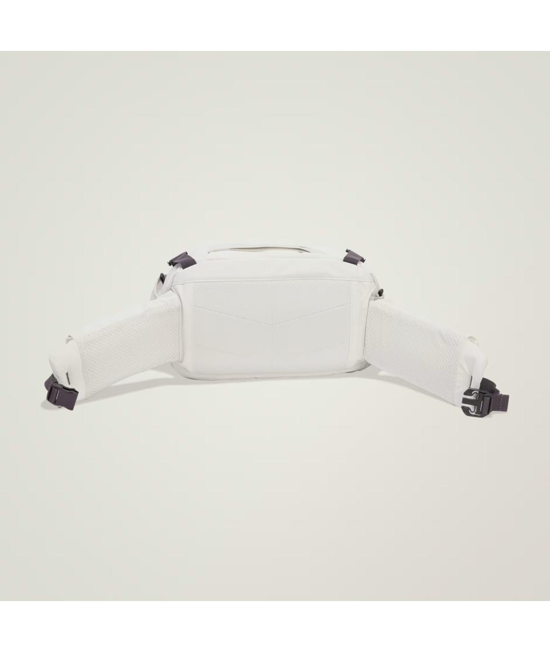 ADIDAS BY STELLA MCCARTNEY Белая поясная сумка, фото 2