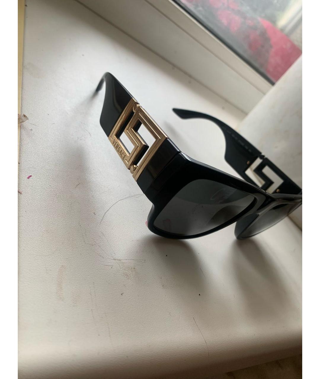 VERSACE Черные пластиковые солнцезащитные очки, фото 3