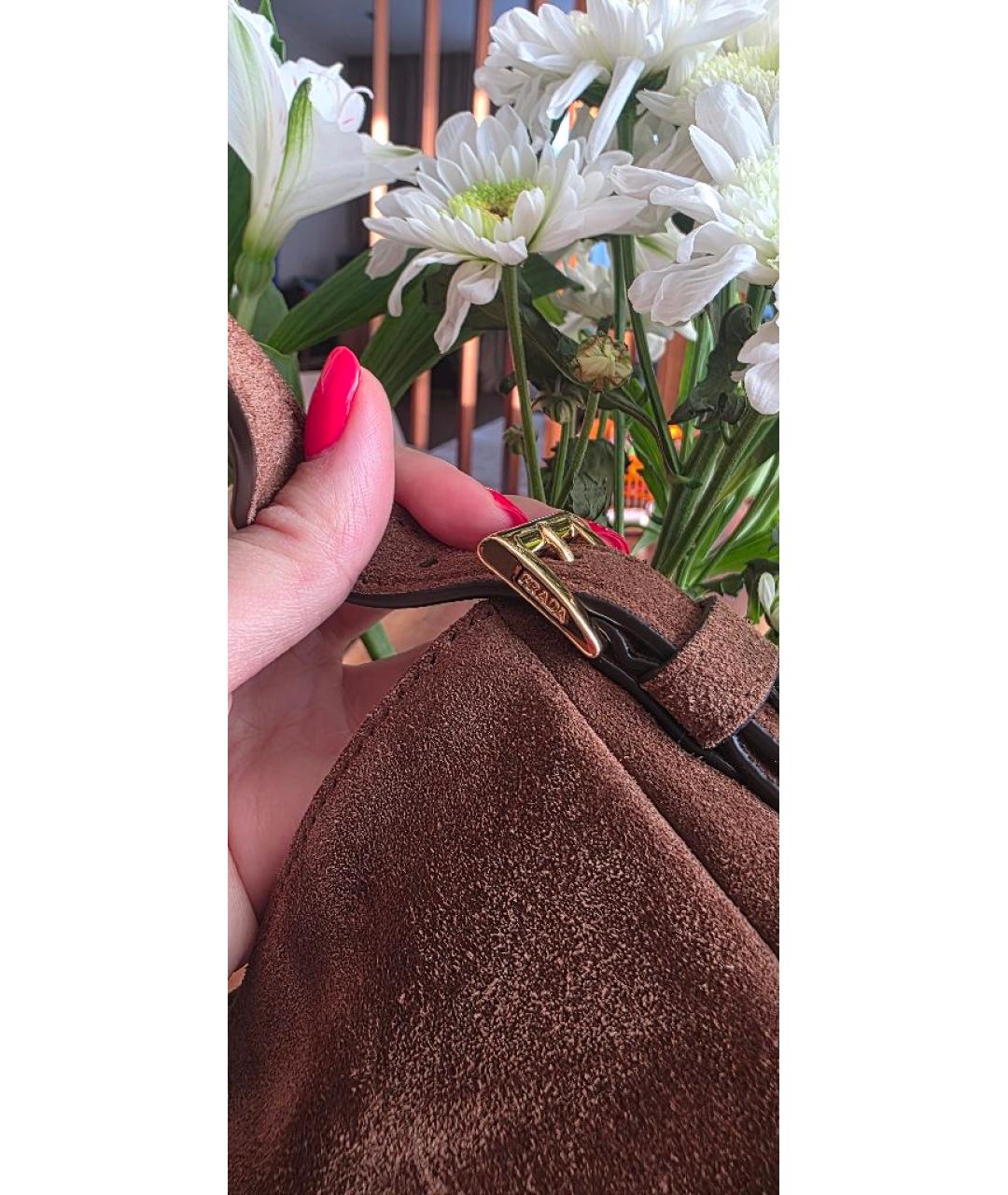 PRADA Коричневая замшевая сумка тоут, фото 9