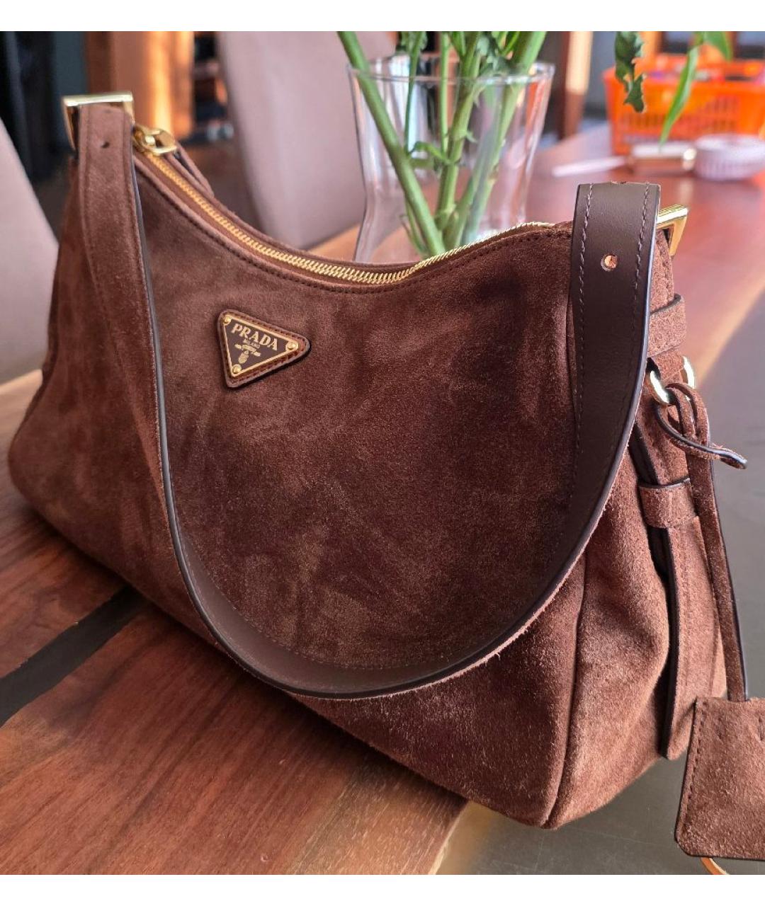 PRADA Коричневая замшевая сумка тоут, фото 2