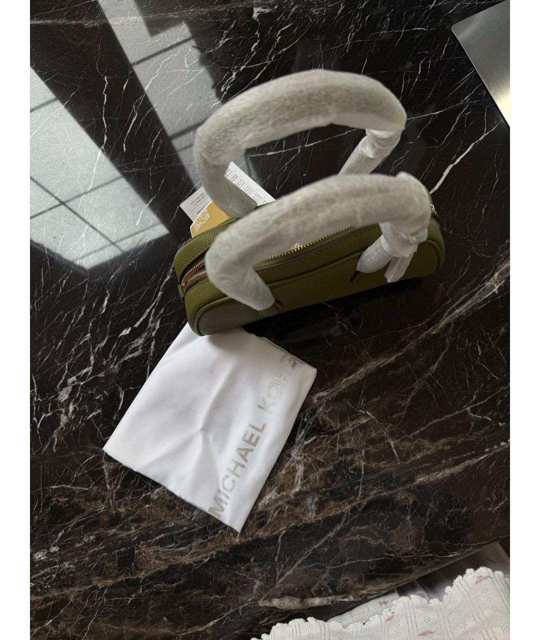 MICHAEL MICHAEL KORS Зеленая кожаная сумка с короткими ручками, фото 7