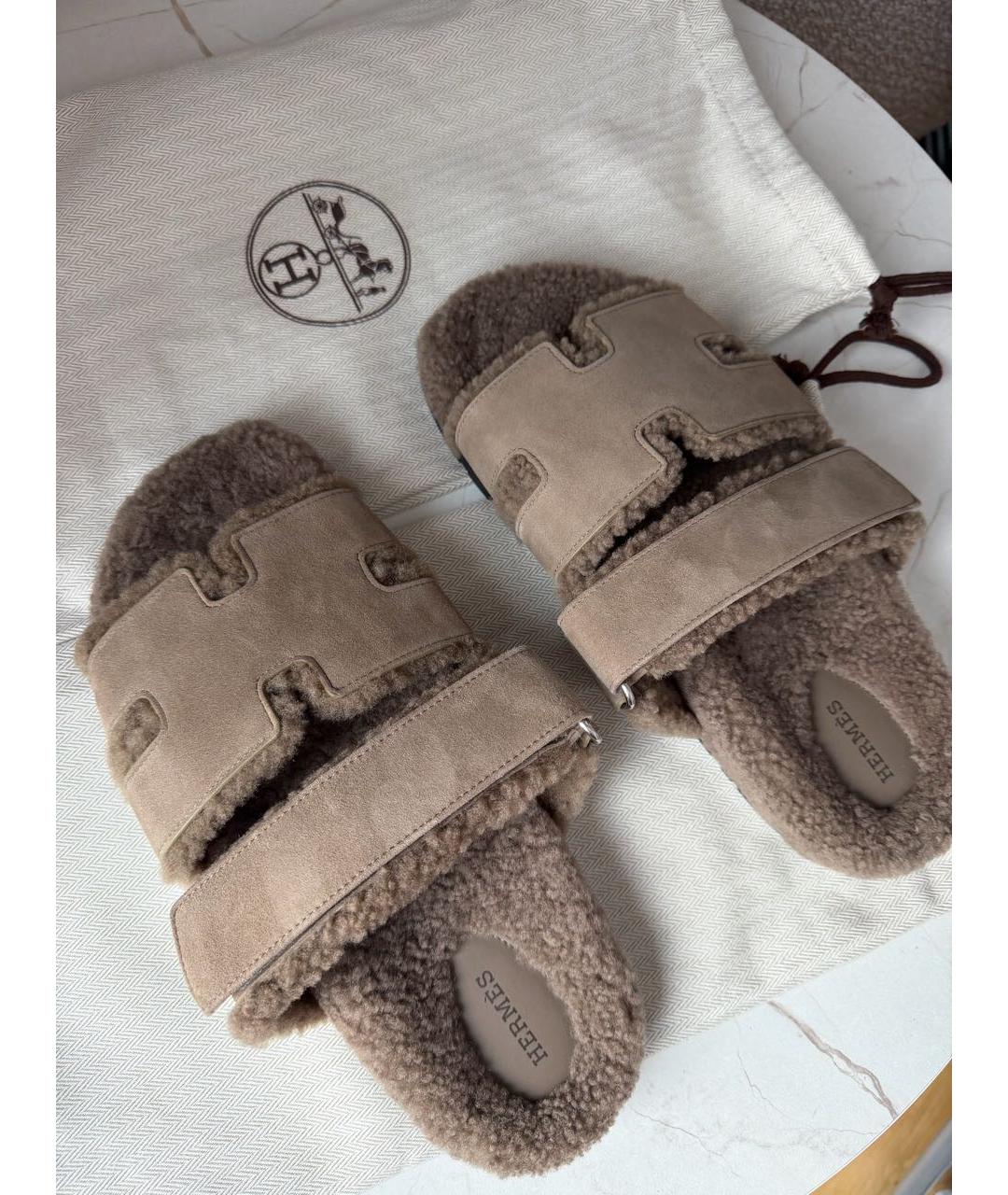 HERMES Серые замшевые сандалии, фото 7