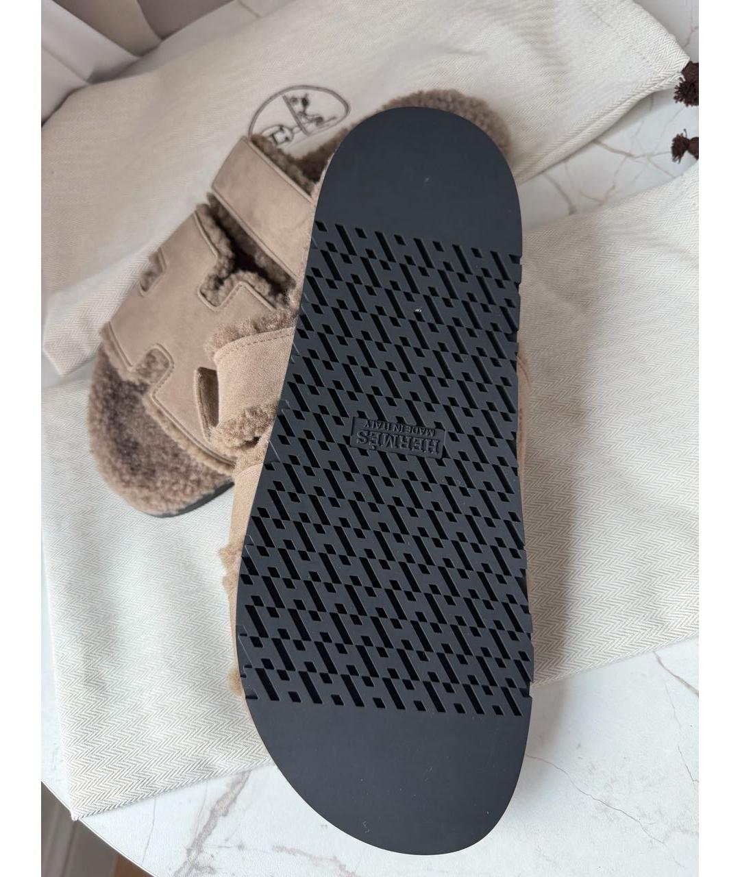 HERMES Серые замшевые сандалии, фото 5