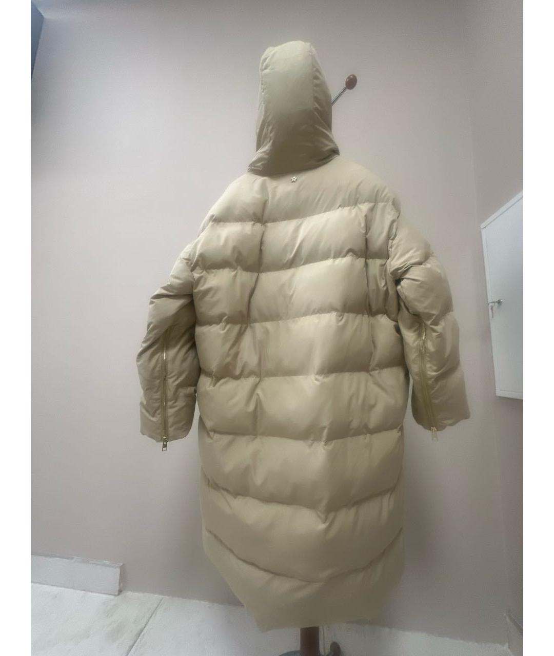 LORENA ANTONIAZZI Бежевый полиэстеровый пуховик, фото 2