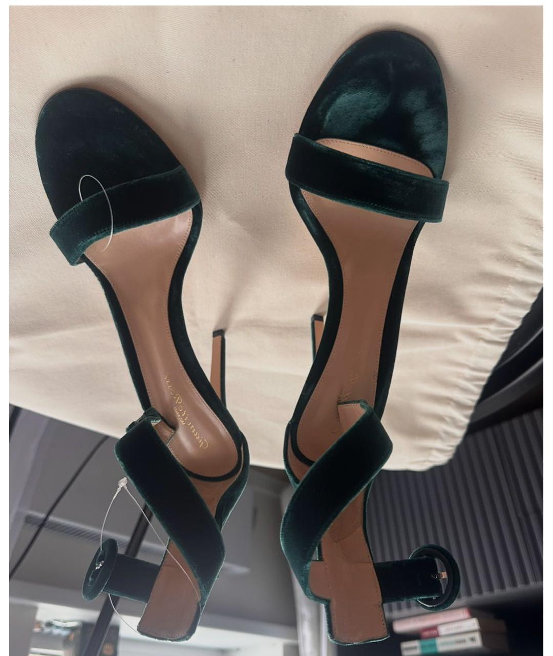 GIANVITO ROSSI Зеленые бархатные босоножки, фото 3