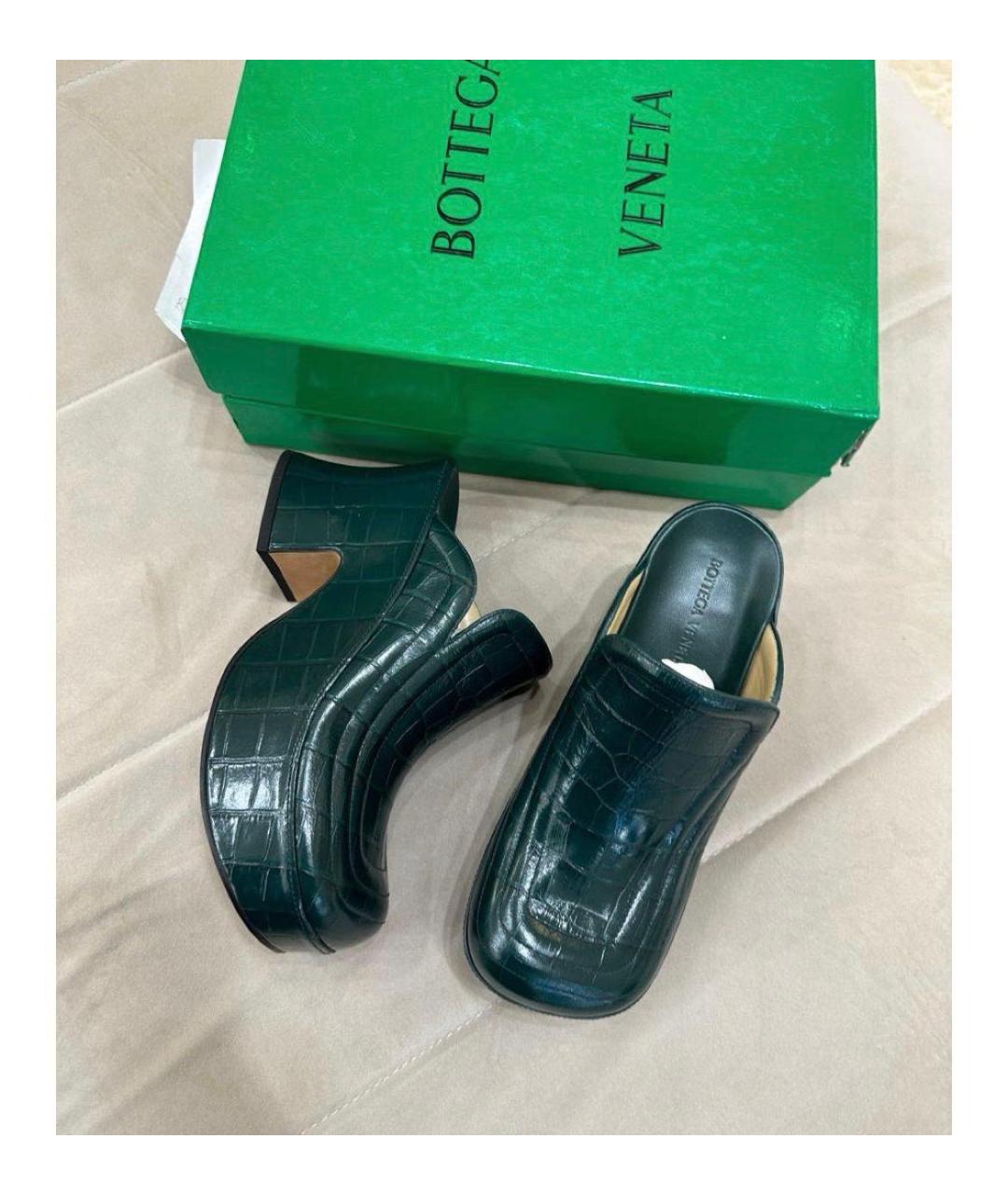 BOTTEGA VENETA Зеленые кожаные сабо, фото 2