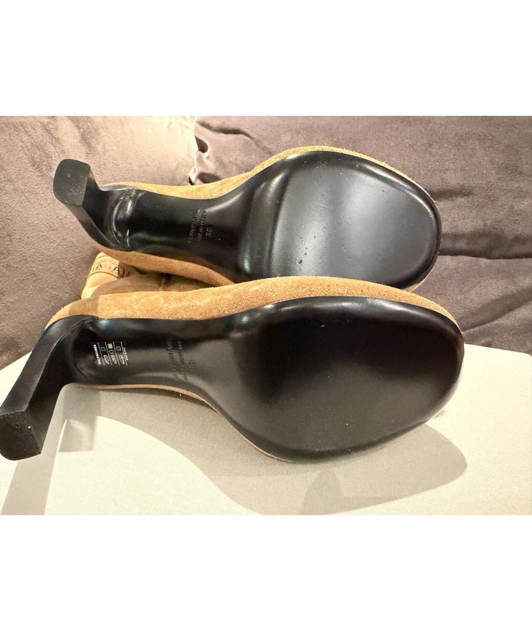 BALENCIAGA Бежевые нубуковые ботильоны, фото 5